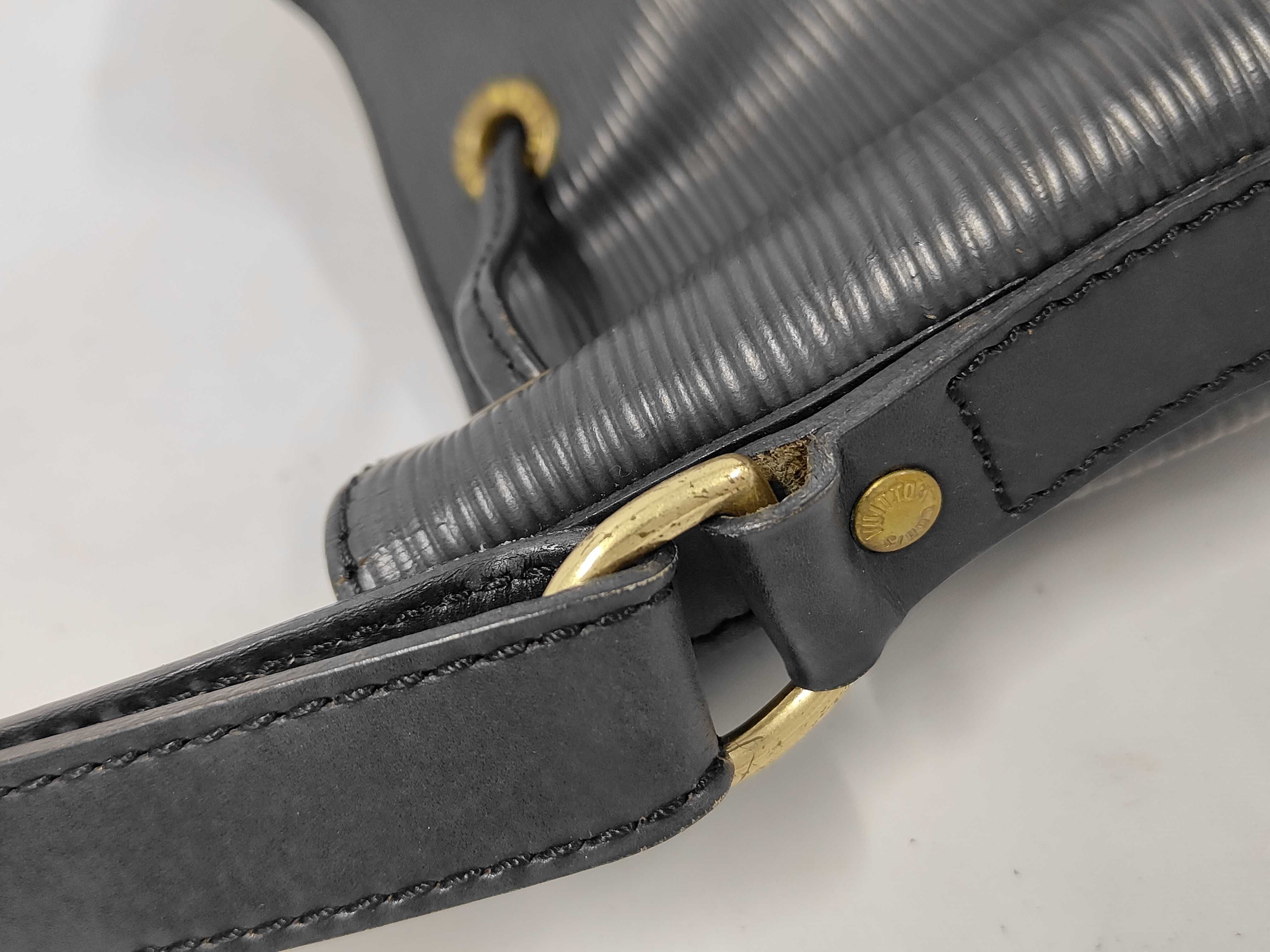Epi Noe Shoulder Bag — view 6