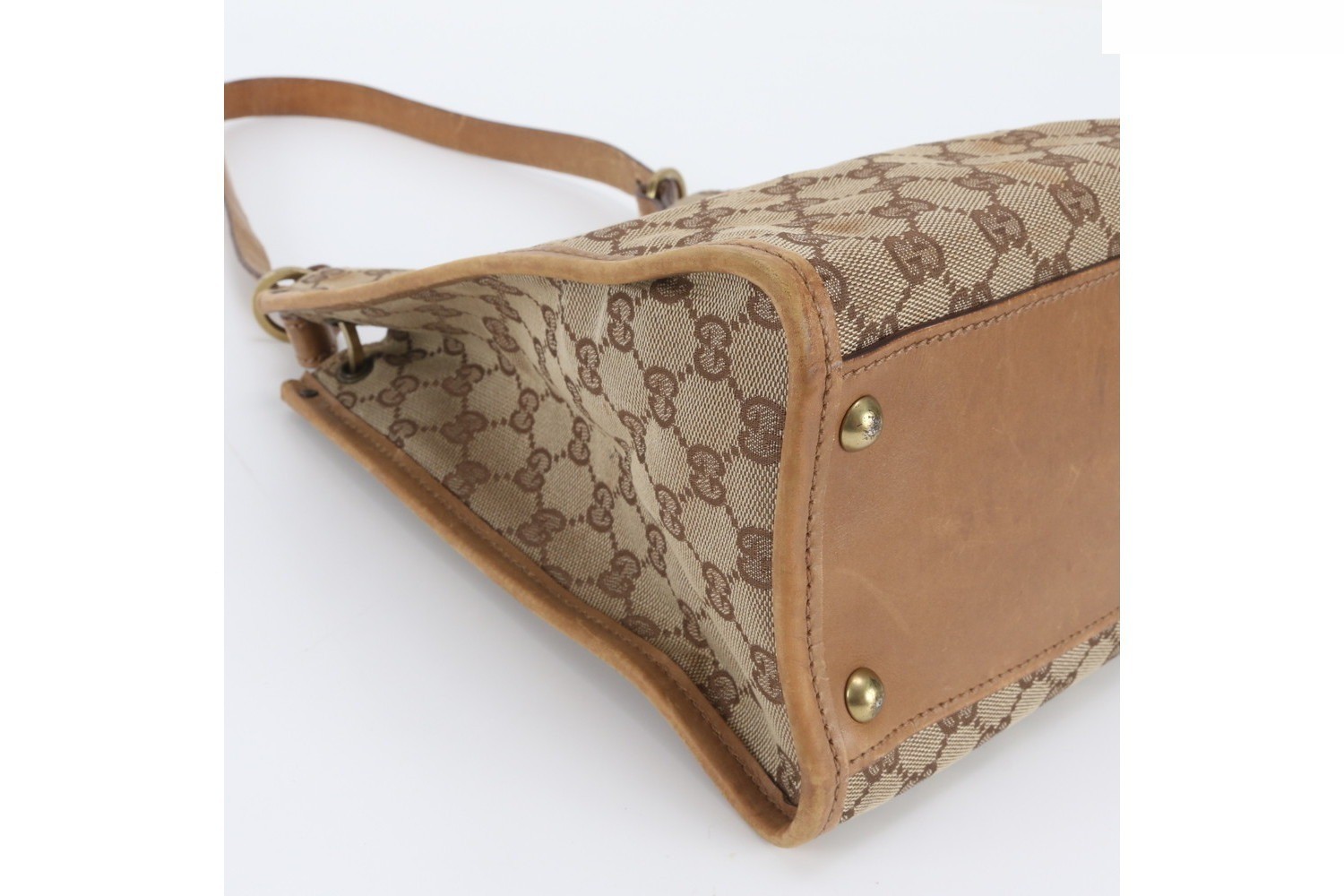 GG Canvas 110292 Leather Shoulder Bag — view 6