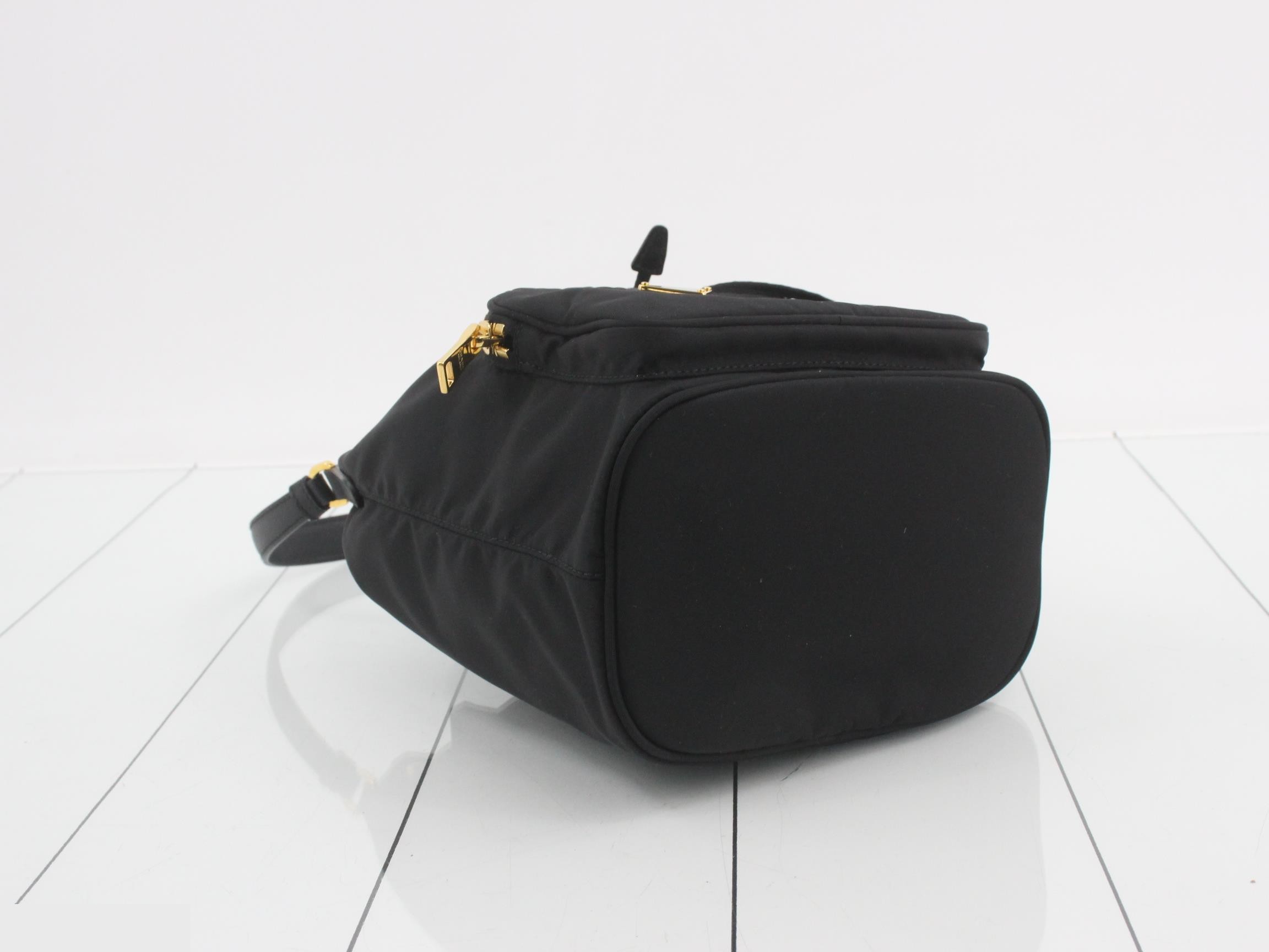Duet Re-Nylon Bucket Bag — view 5