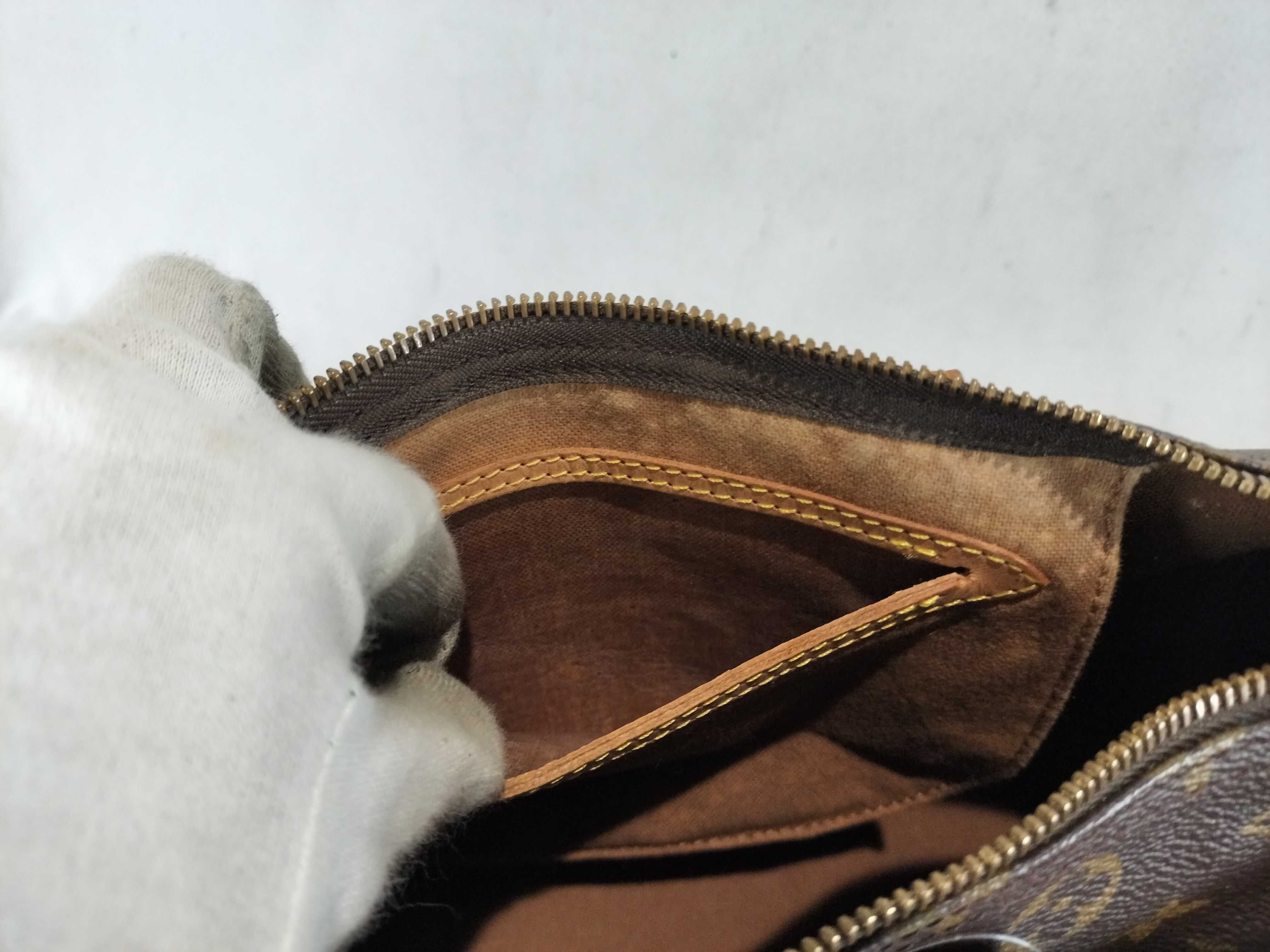 Monogram M41108 Speedy 30 Handbag — view 11