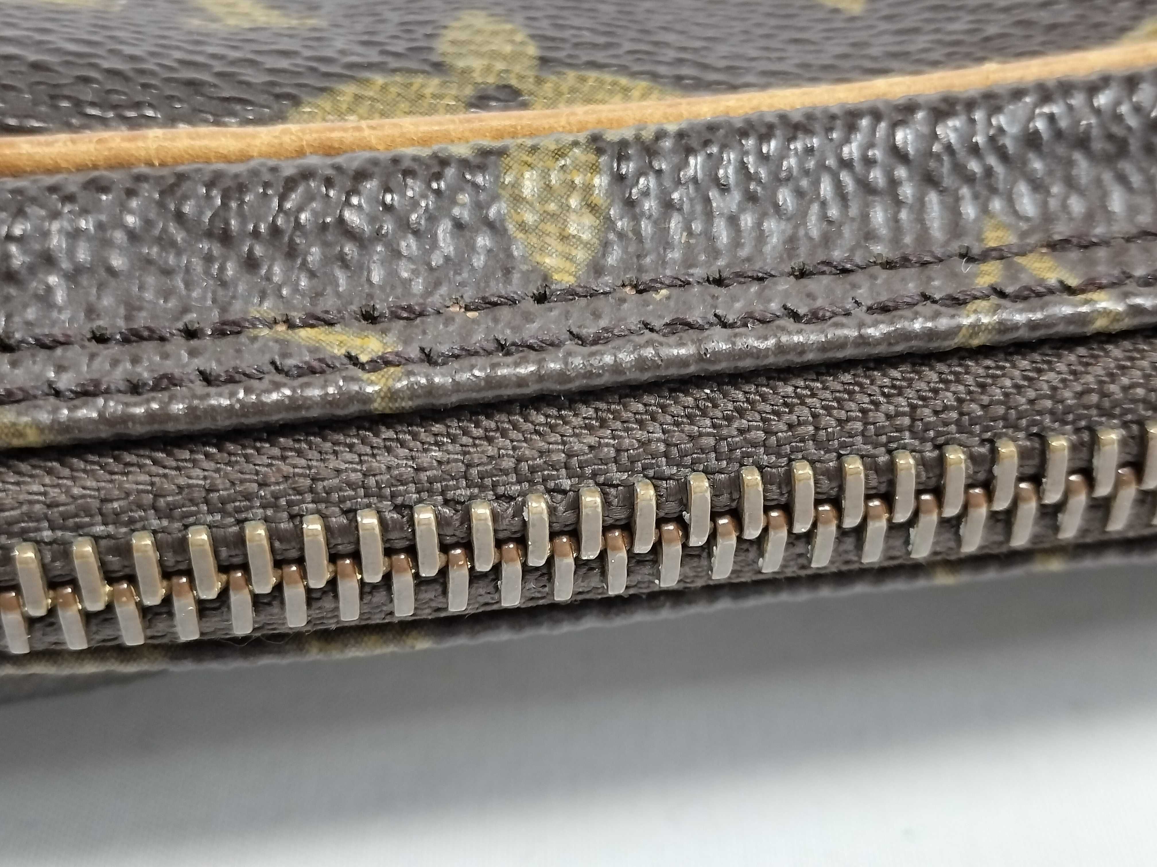Monogram M51828 Pochette Marly Bandoulière Shoulder Bag — view 3