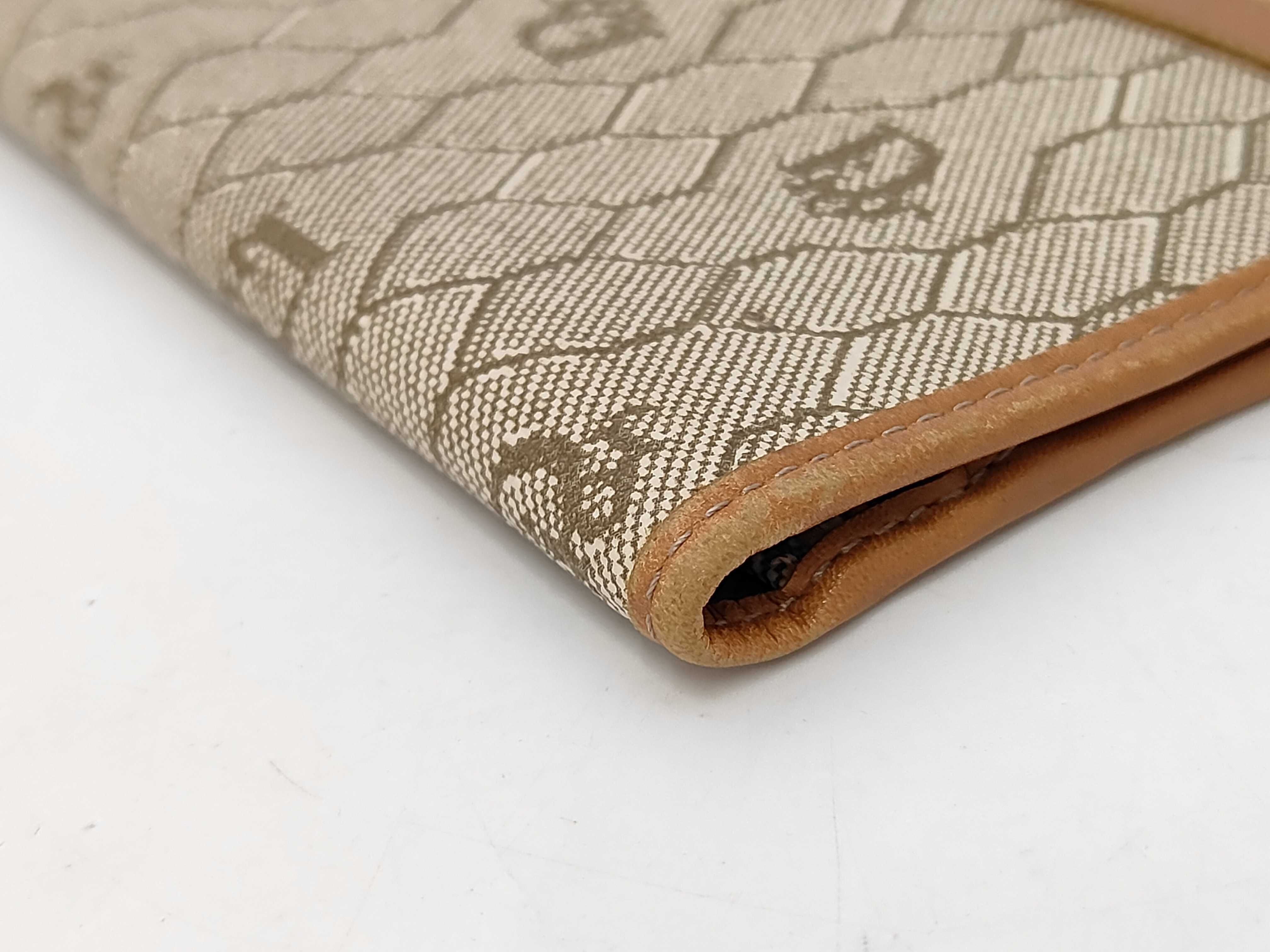 Honeycomb Long Wallet PVC Beige Wallet — view 6