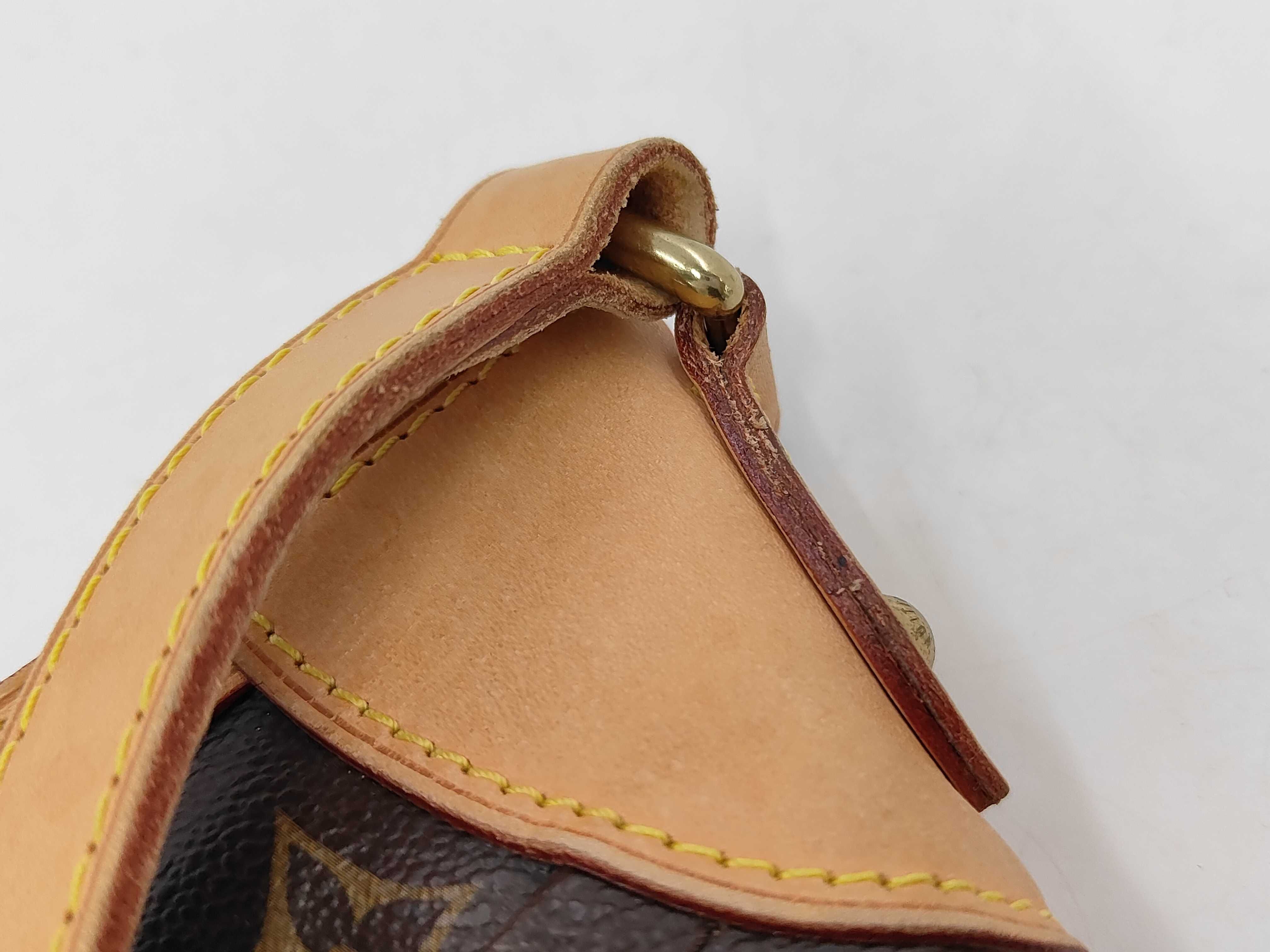 Monogram — view 11