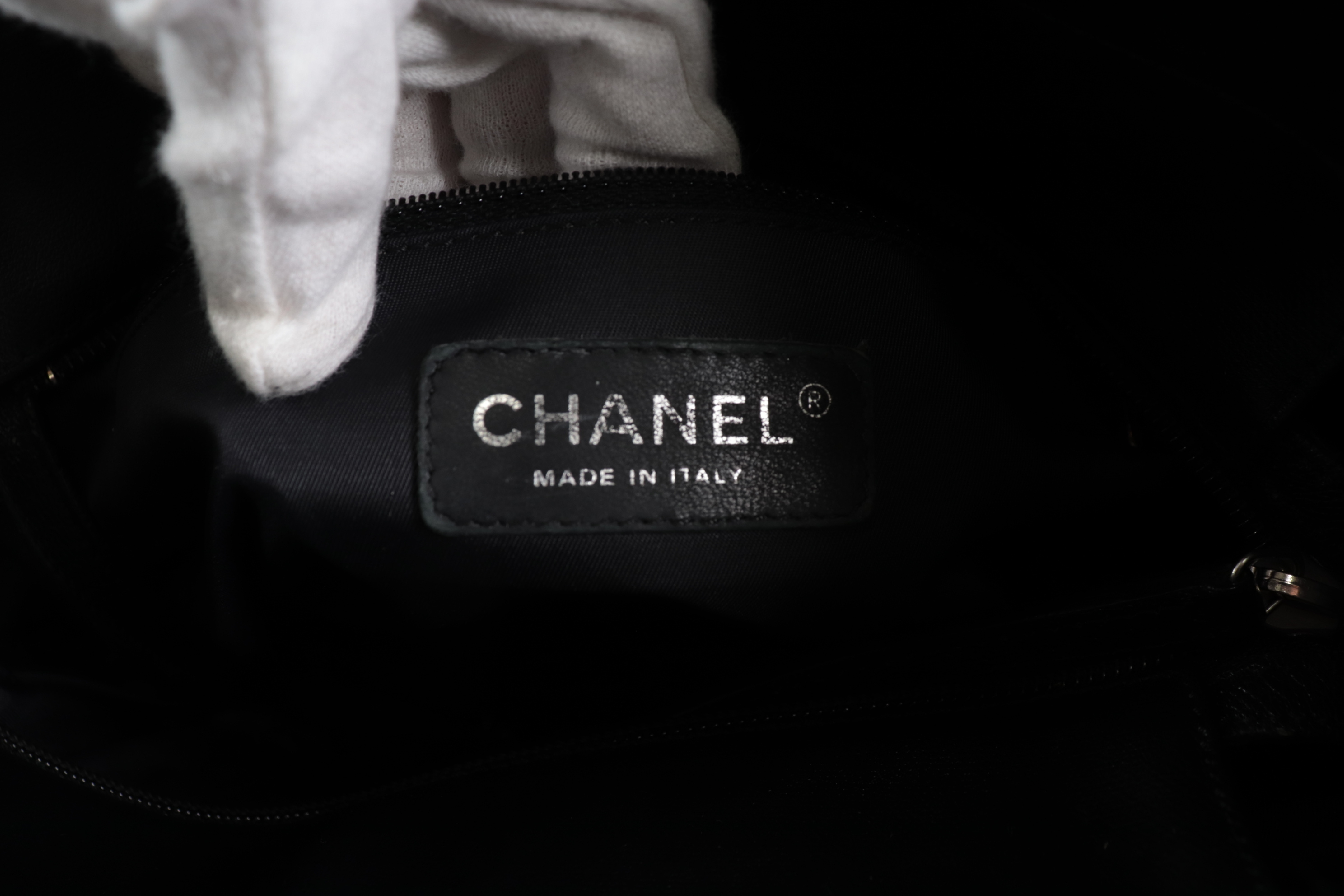 Paris Biarritz PM Tote Bag (No. 16) — view 8