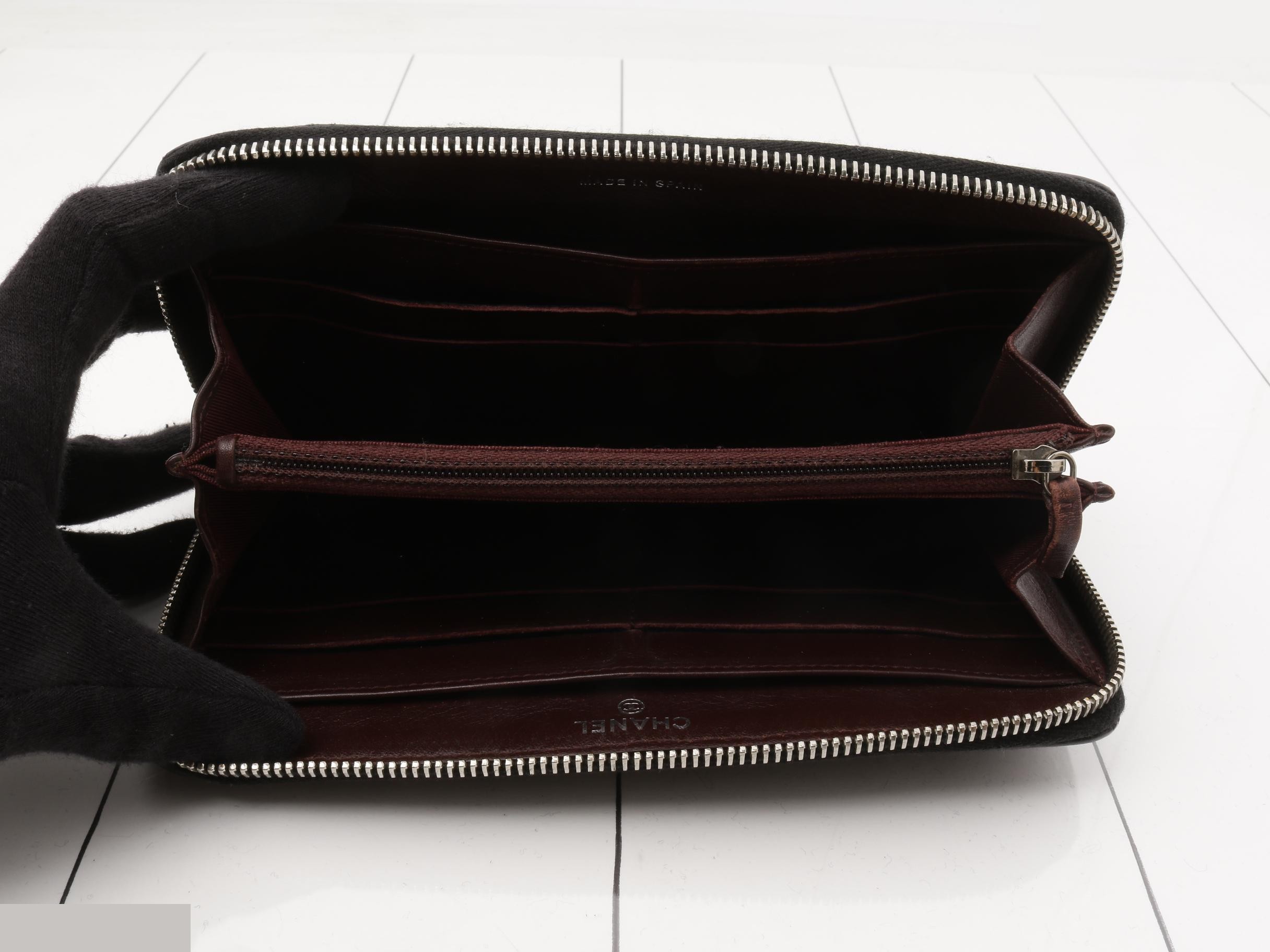 Caviar Skin Long Zip Wallet — view 4
