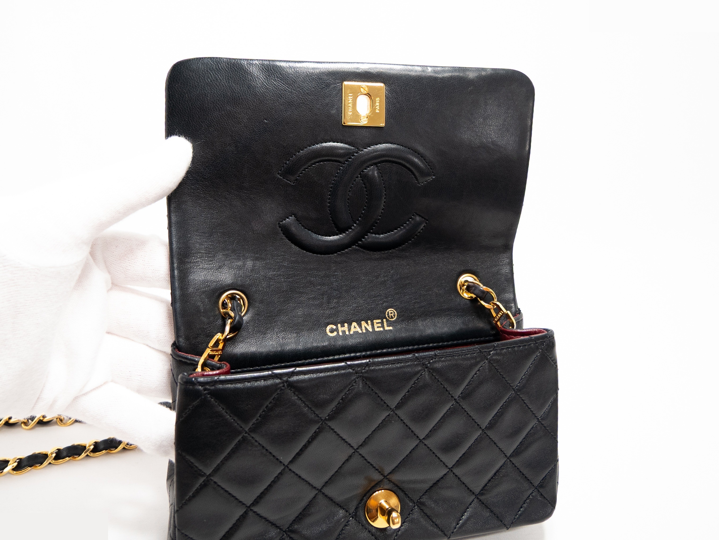 Mini Matelassé Seal Lambskin Black — view 8