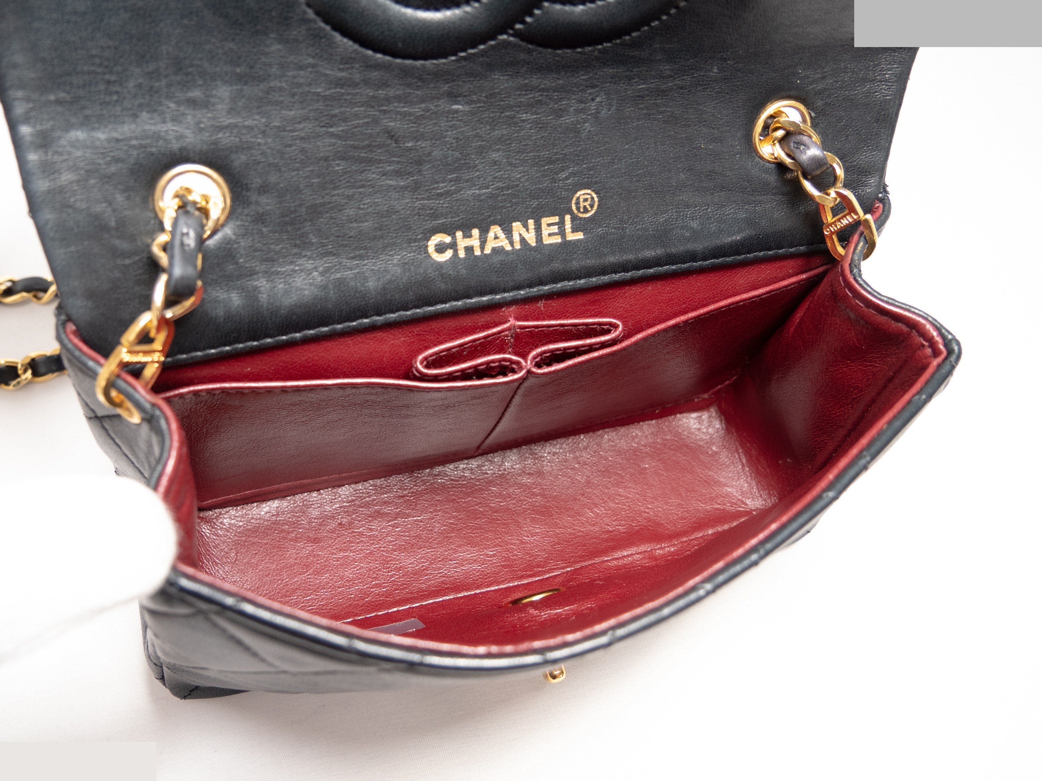 Mini Matelassé Seal Lambskin Black — view 10