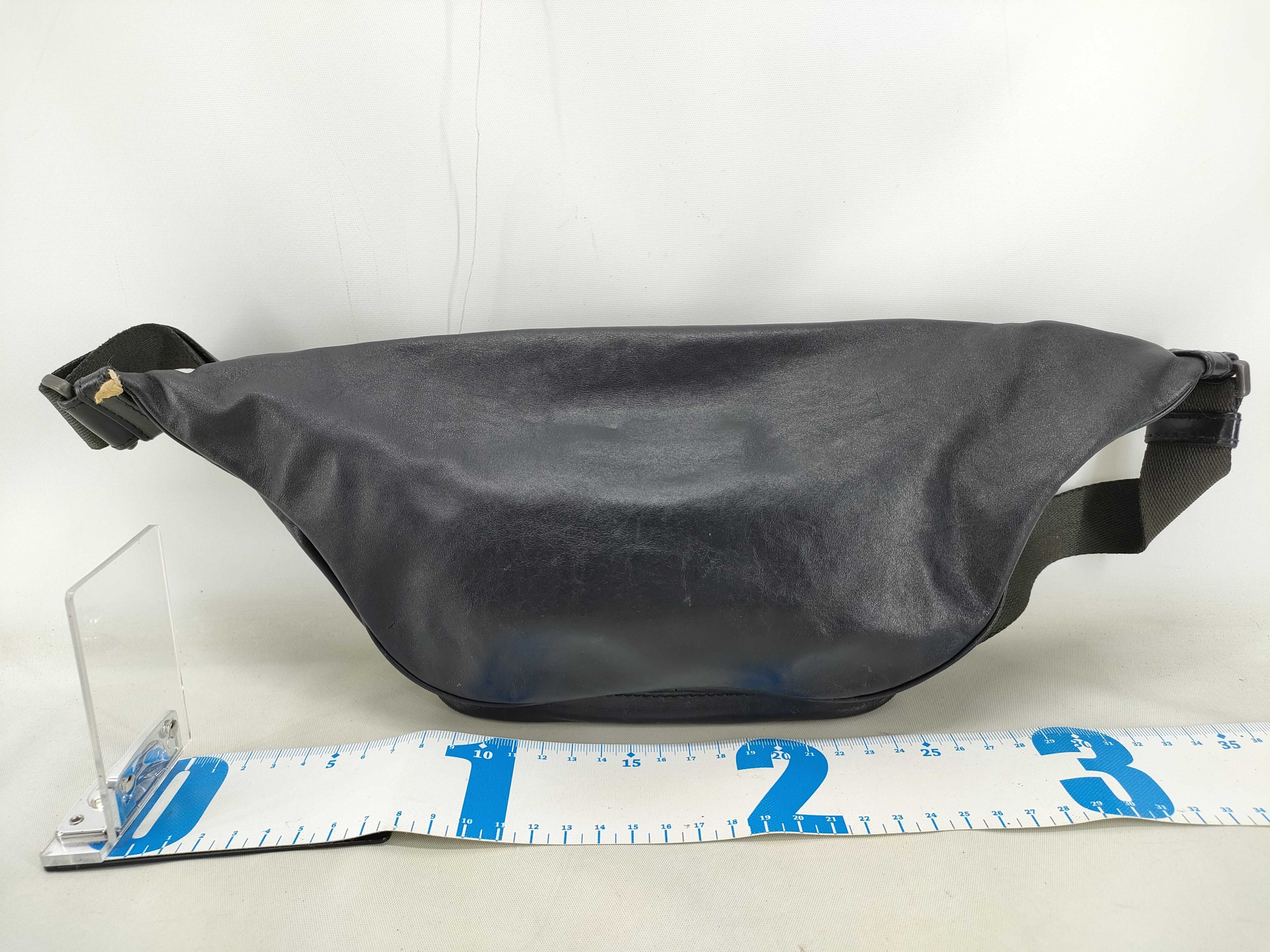 Intrecciato Bottega Veneta Intrecciato Body Bag Leather Waist Bag — view 2
