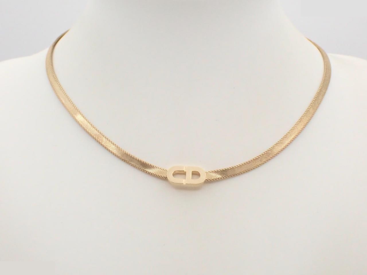 Other lines: Precious metals, necklaces, pendants, chain approximately 44cm — view 3