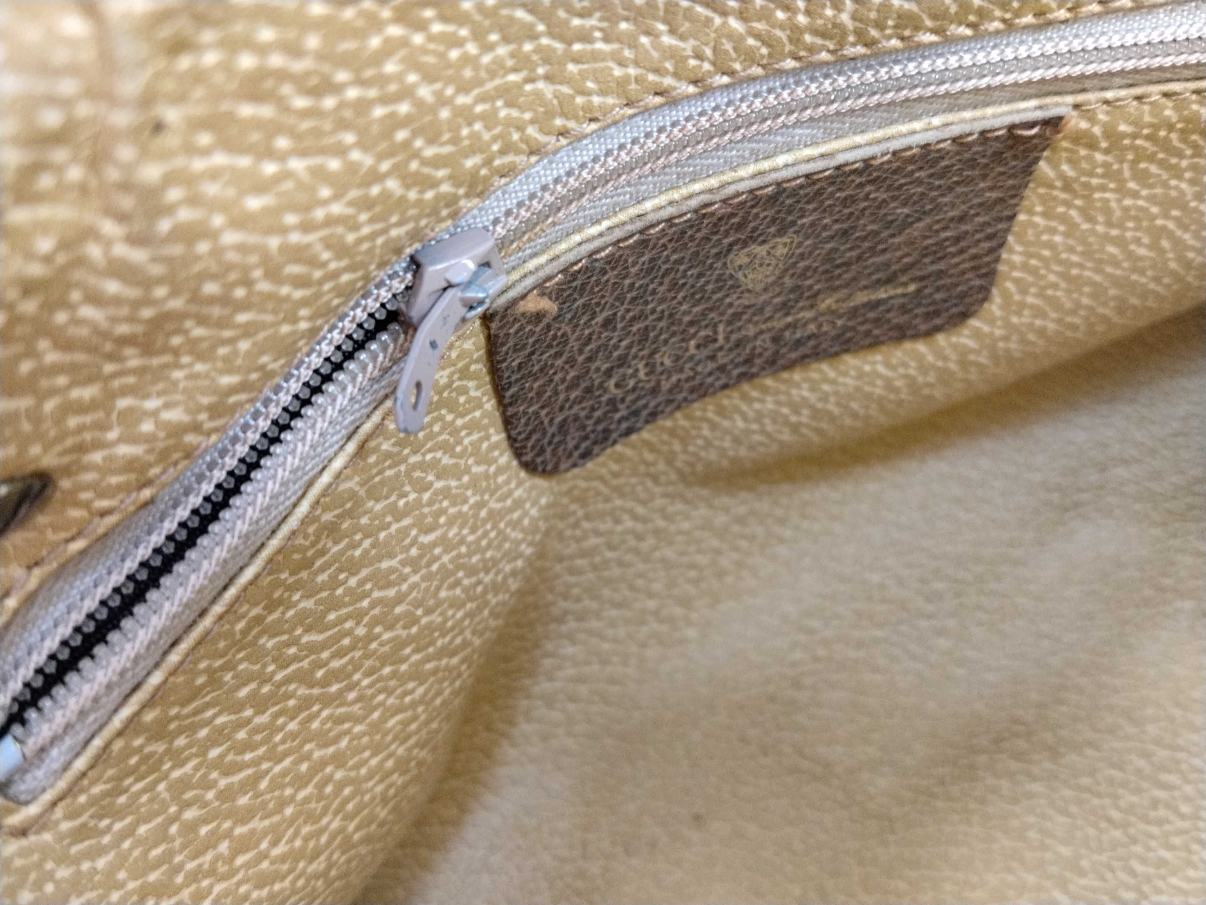 GG Canvas Shoulder Bag, Beige x Brown — view 14