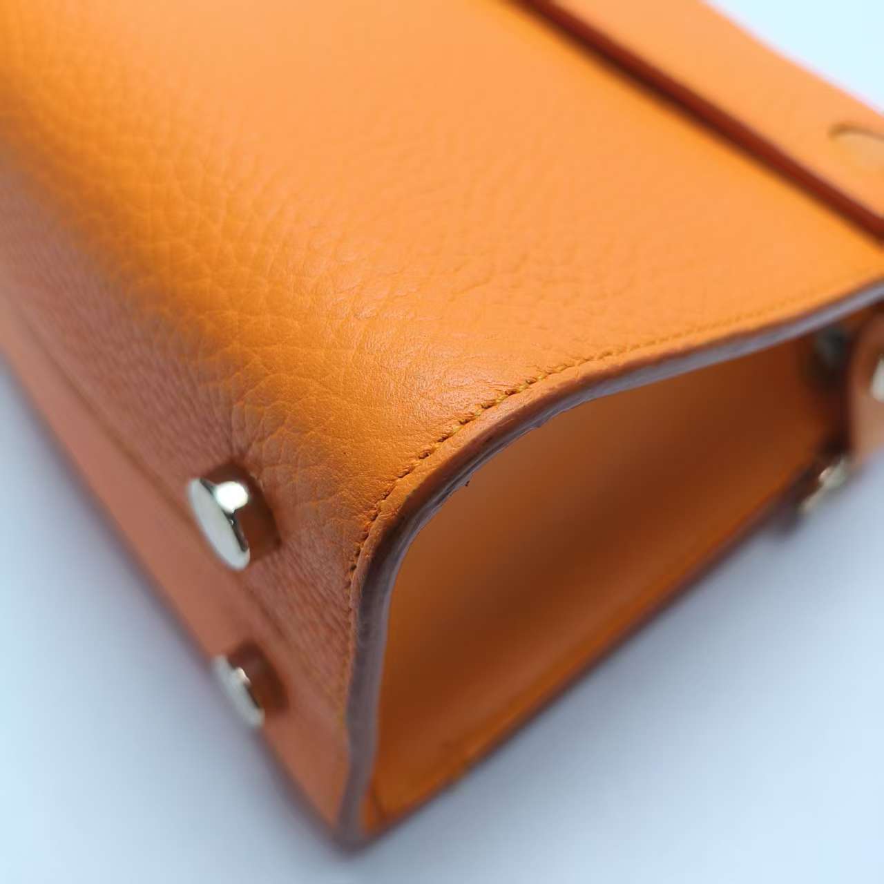 【*Shipped from: China*】Dior DiorEver Leather Shoulder Bag — view 8