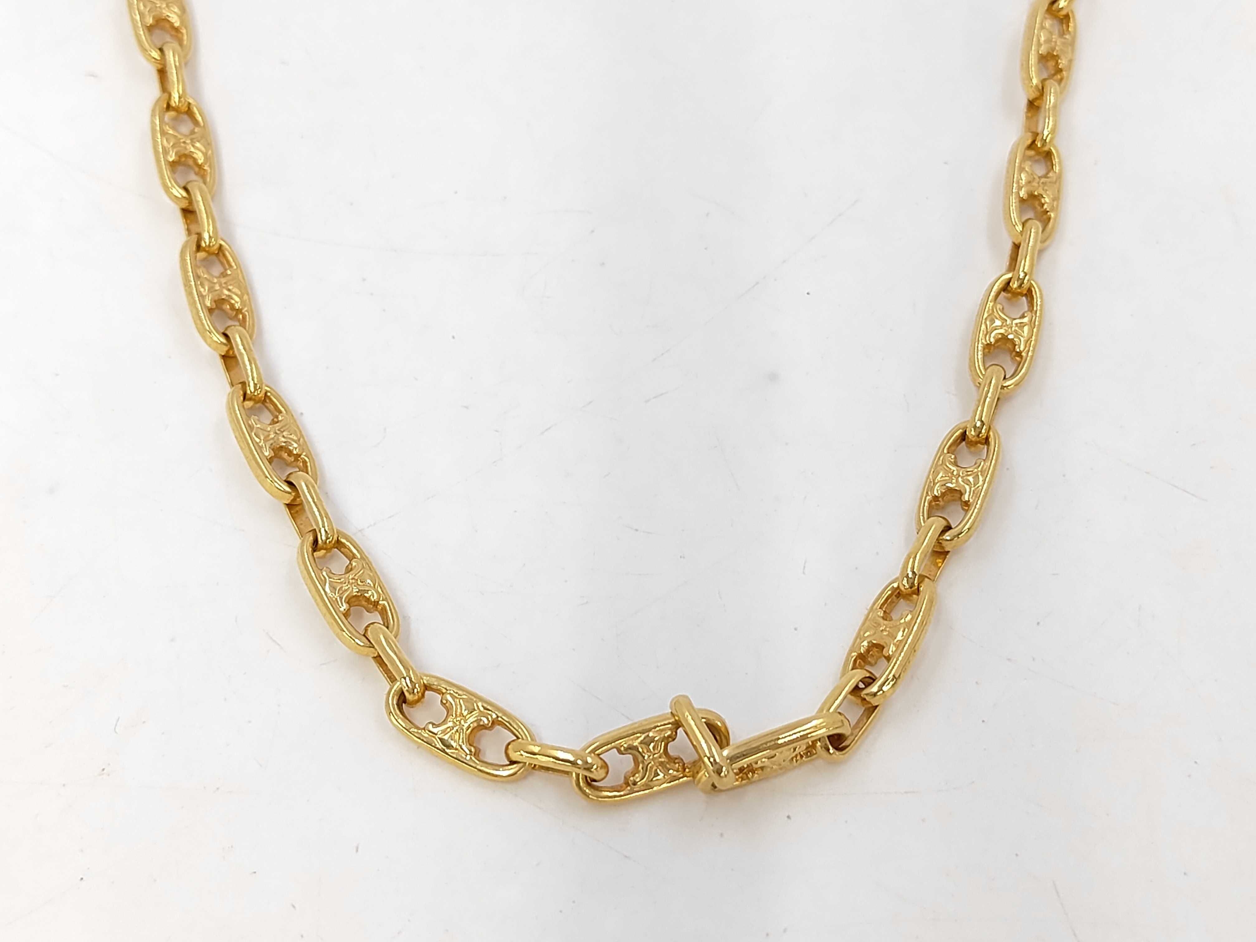 necklace — view 2