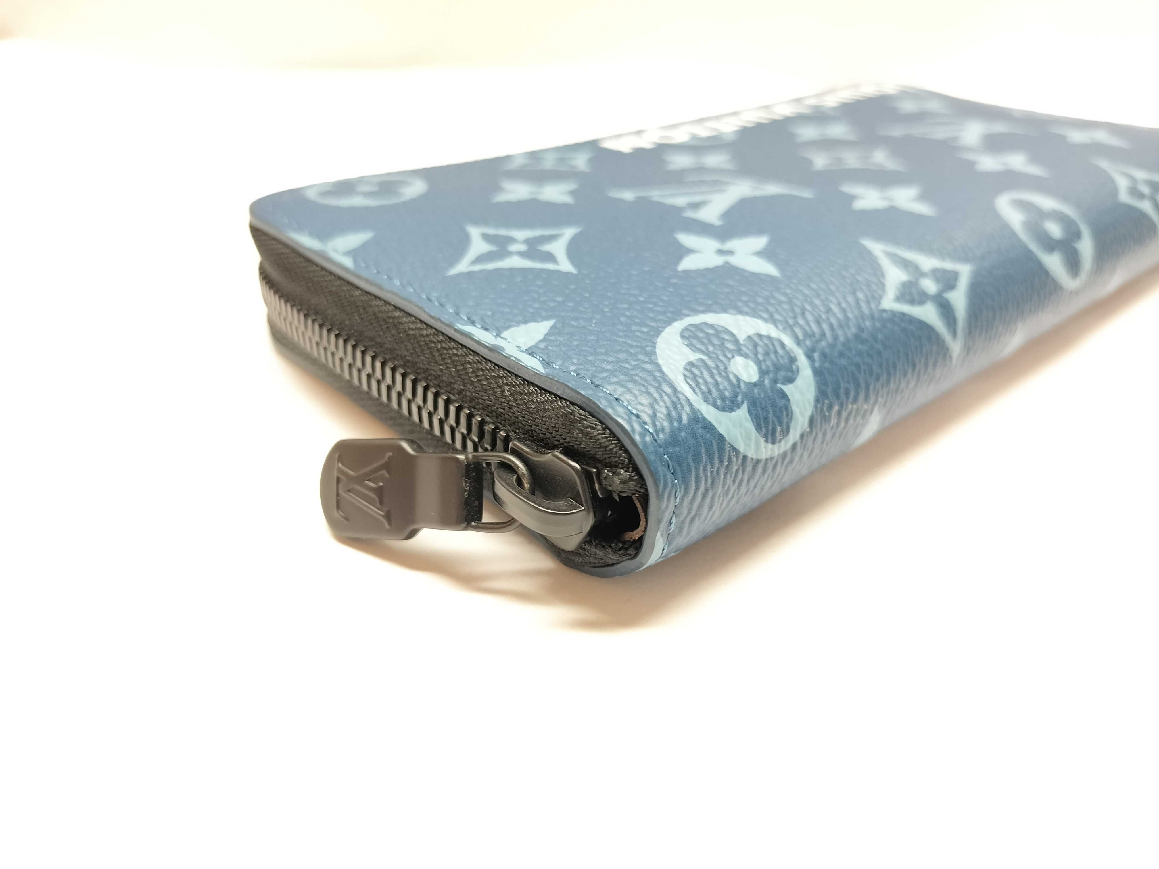 Monogram Vertical M82799 Wallet — view 7