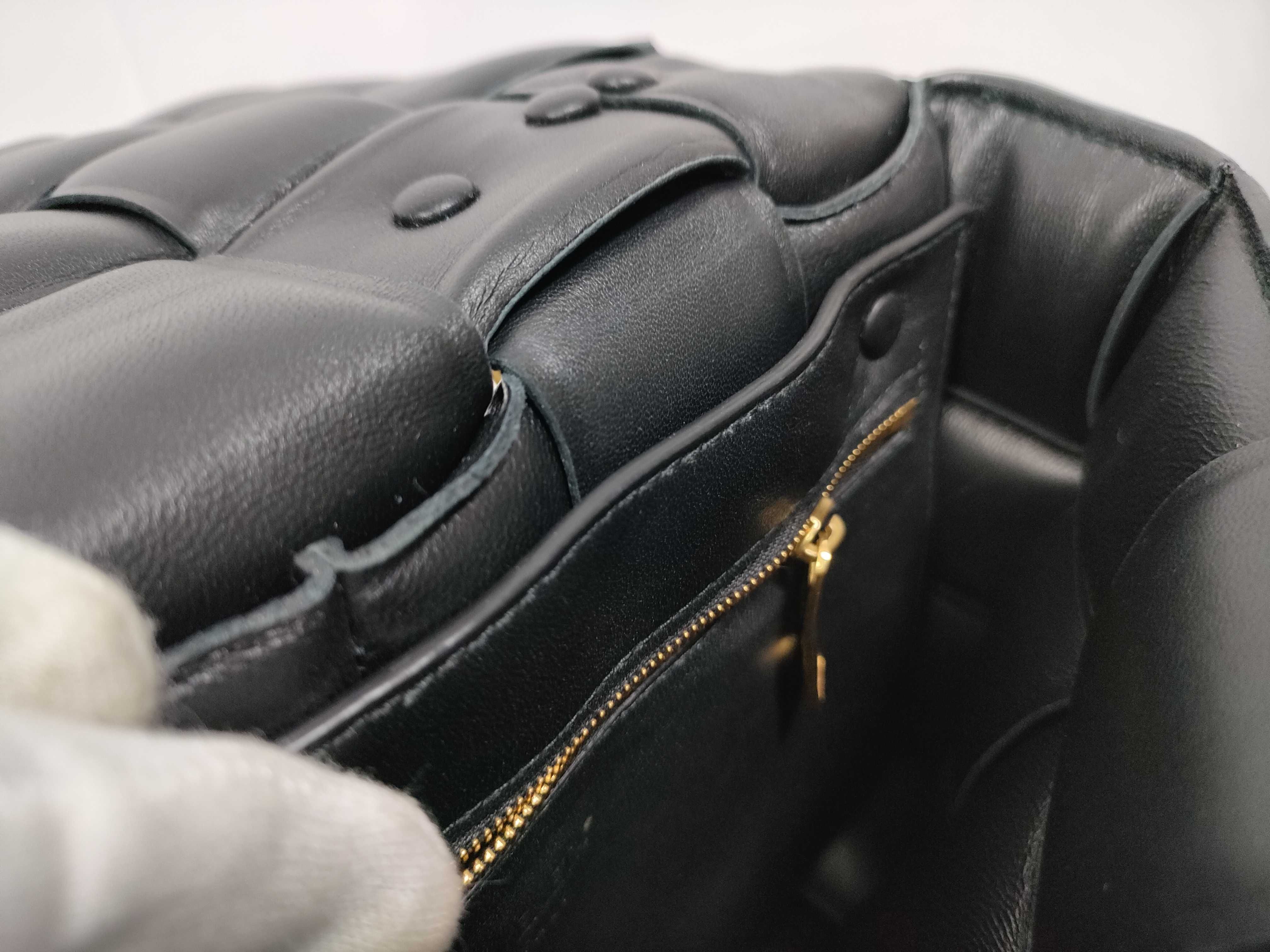 Maxi Intrecciato Chain Shoulder Bag — view 10