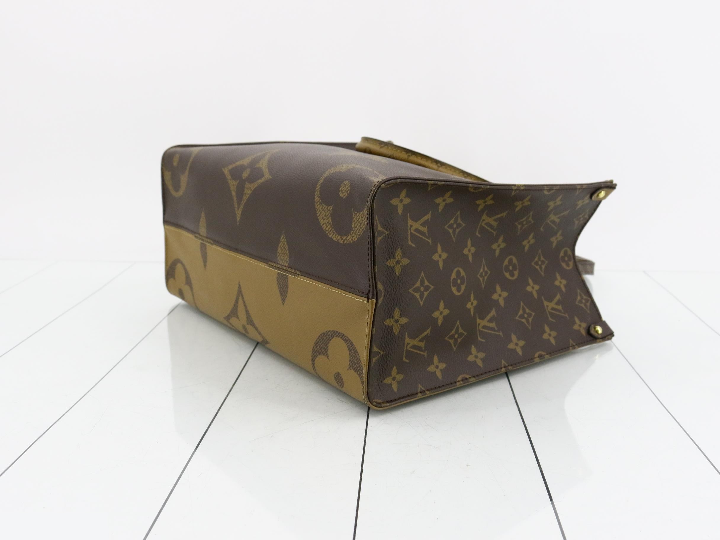 Monogram Giant Reverse OnTheGo MM 2-Way Tote Bag — view 6
