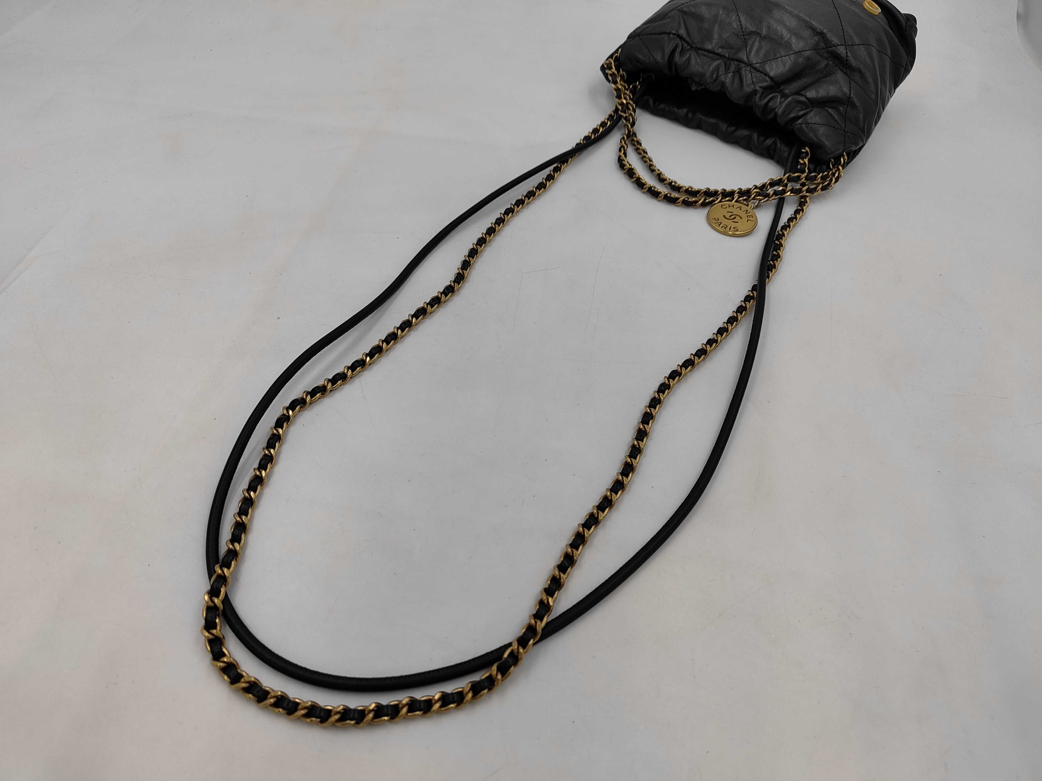 22 Chain Drawstring Bag, Random Serial Number, Hardware Scratches, Condition B (Shoulder Bag) — view 11