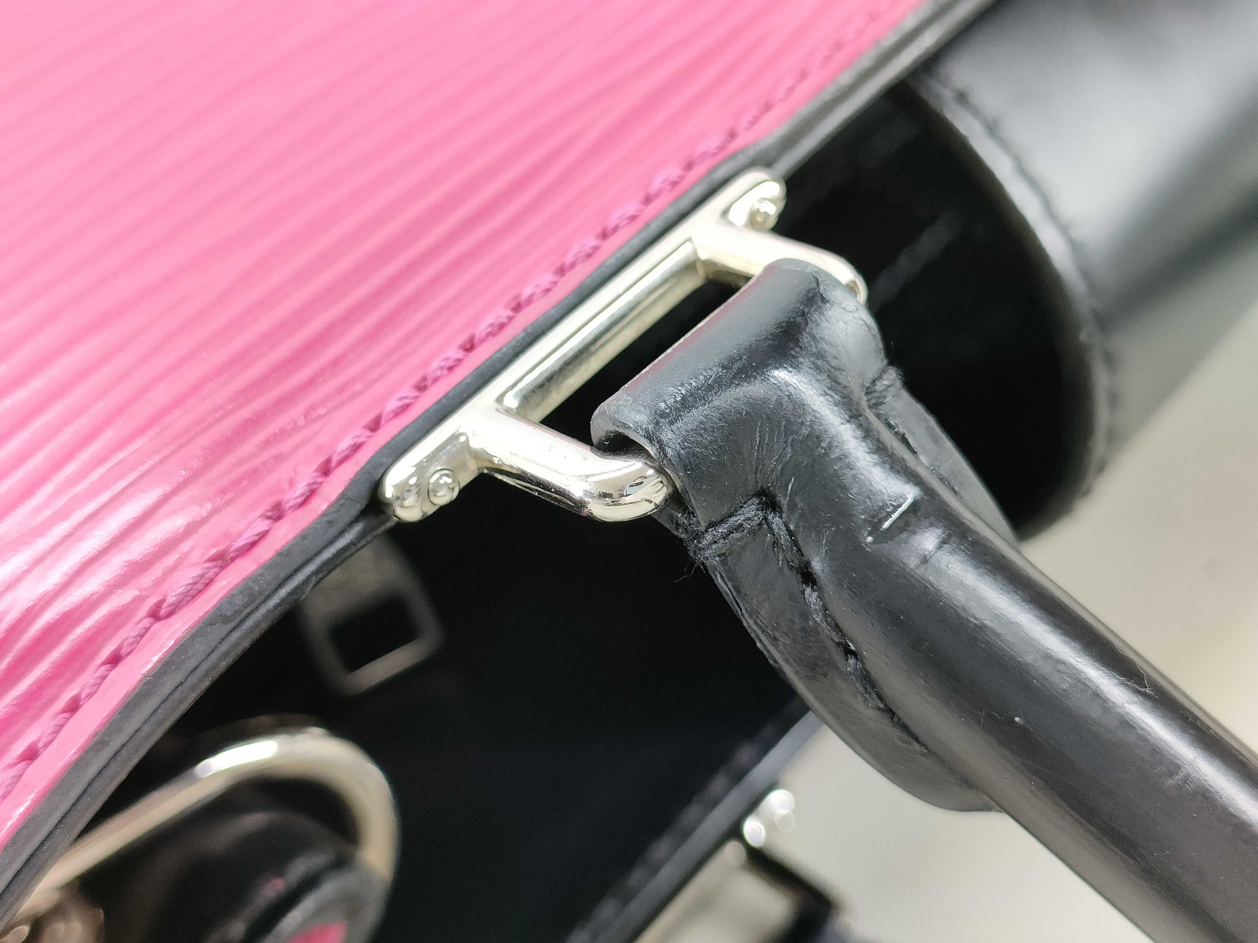 Epi M51347 Epic Revere PM 2-way Handbag — view 7