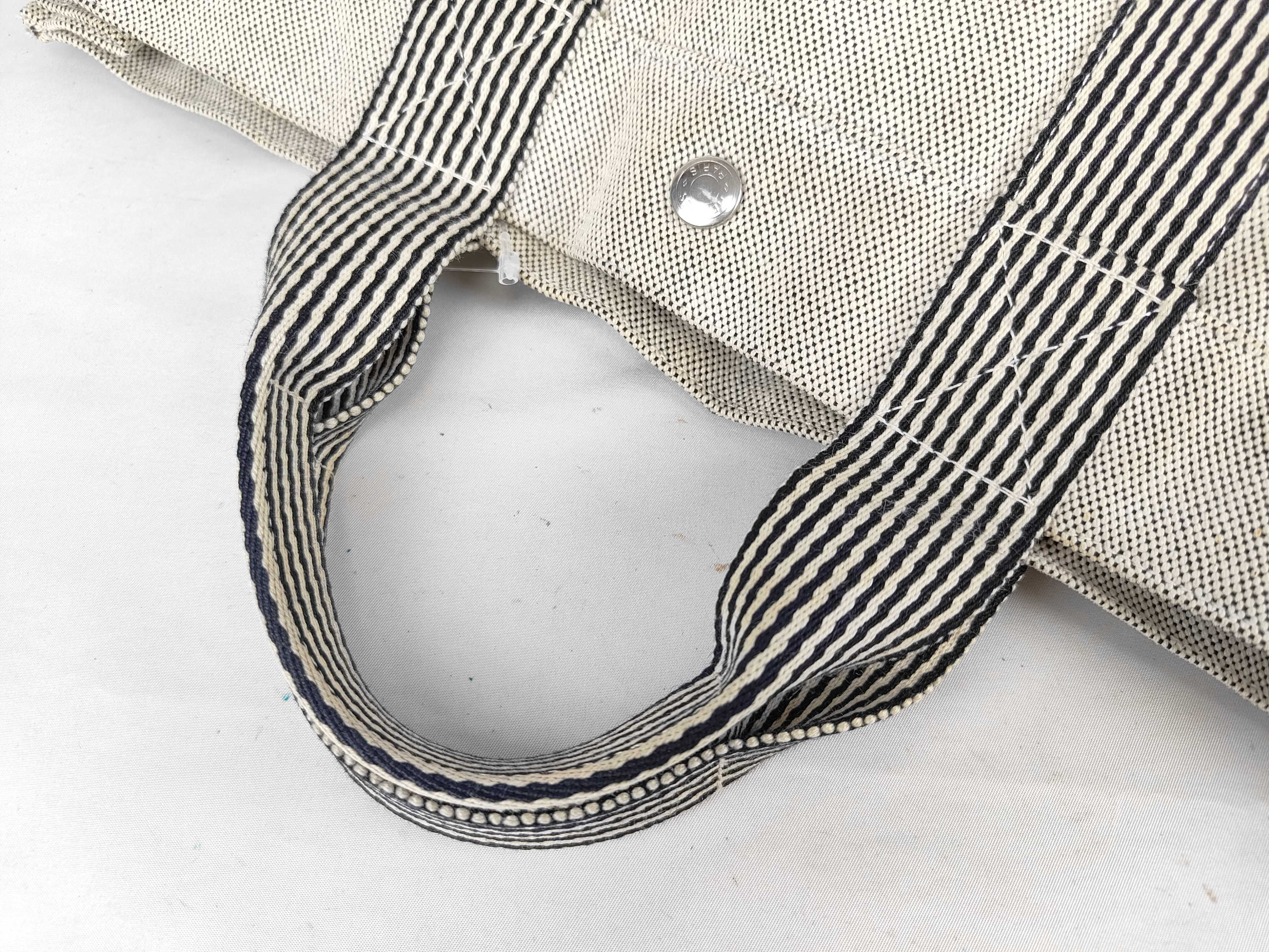 Fourre-Tout New Fourre-Tout MM Tote Bag — view 3