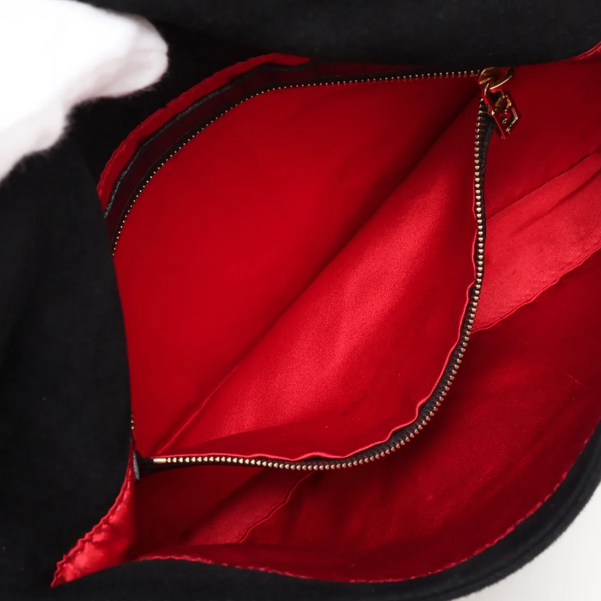 Mamma Bucket Suede x Leather Shoulder Bag, Black — view 8