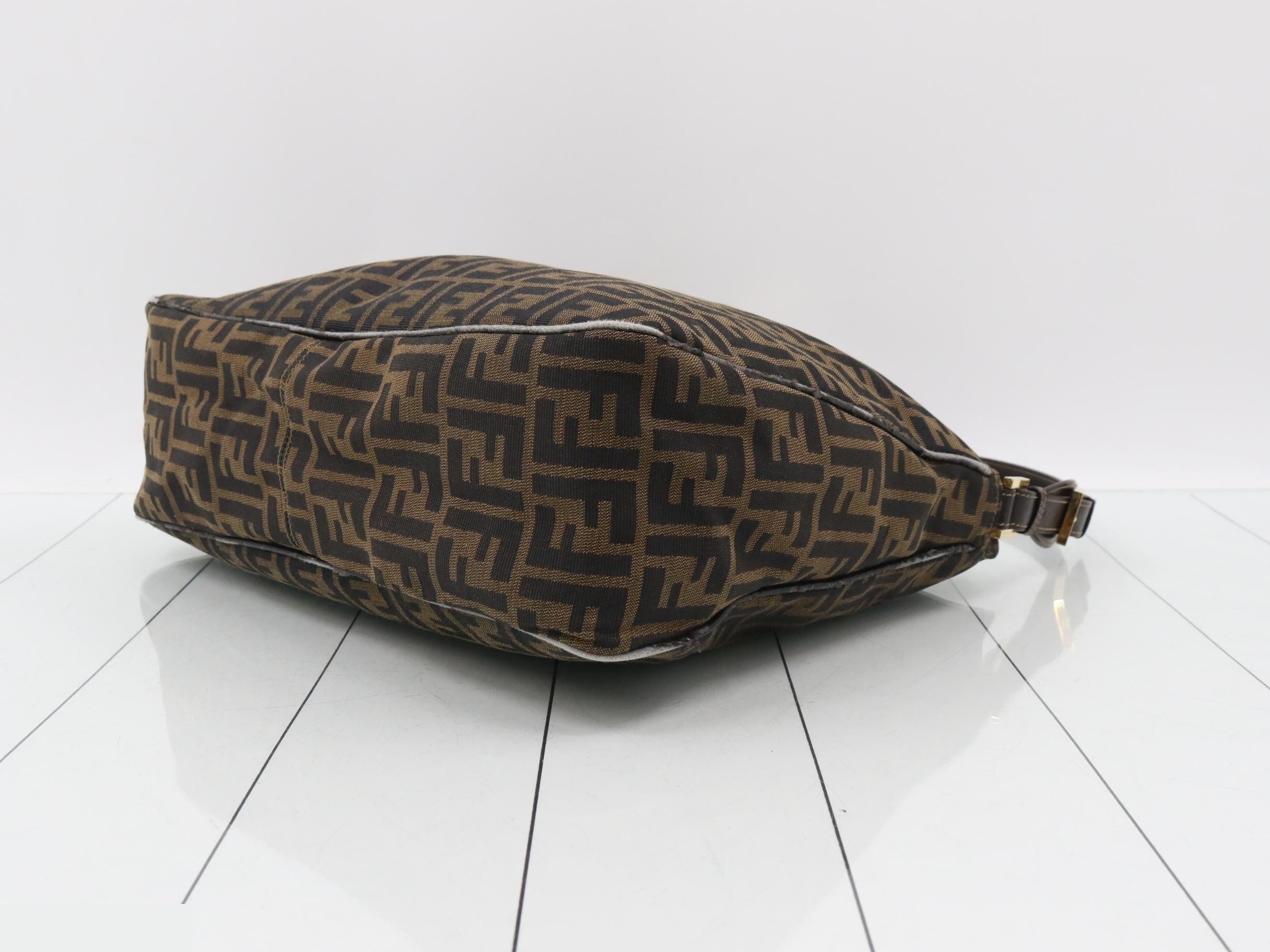 Zucca Shoulder Bag, Canvas/Leather, Brown — view 6