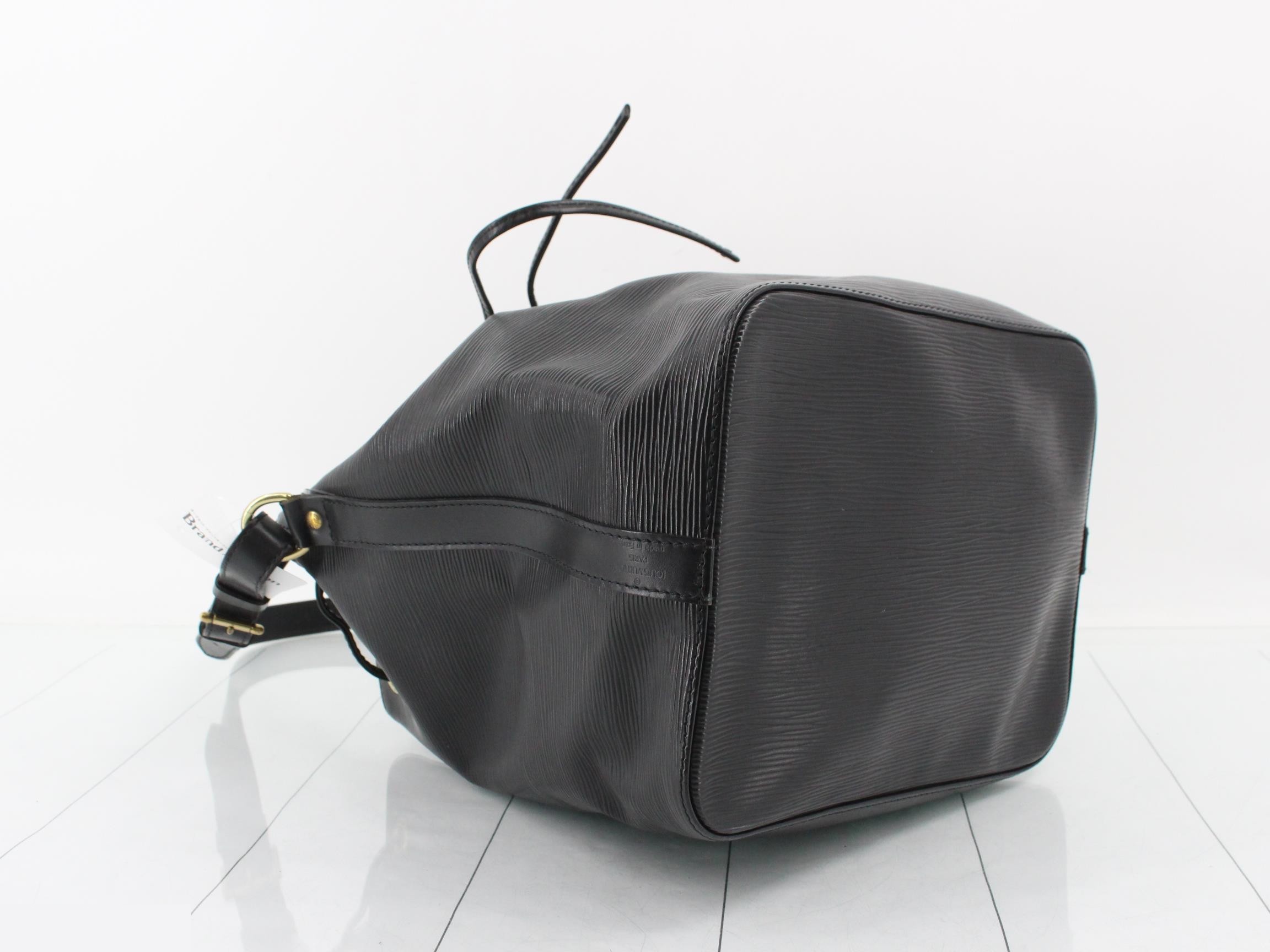 Epi Noe Shoulder Bag — view 5