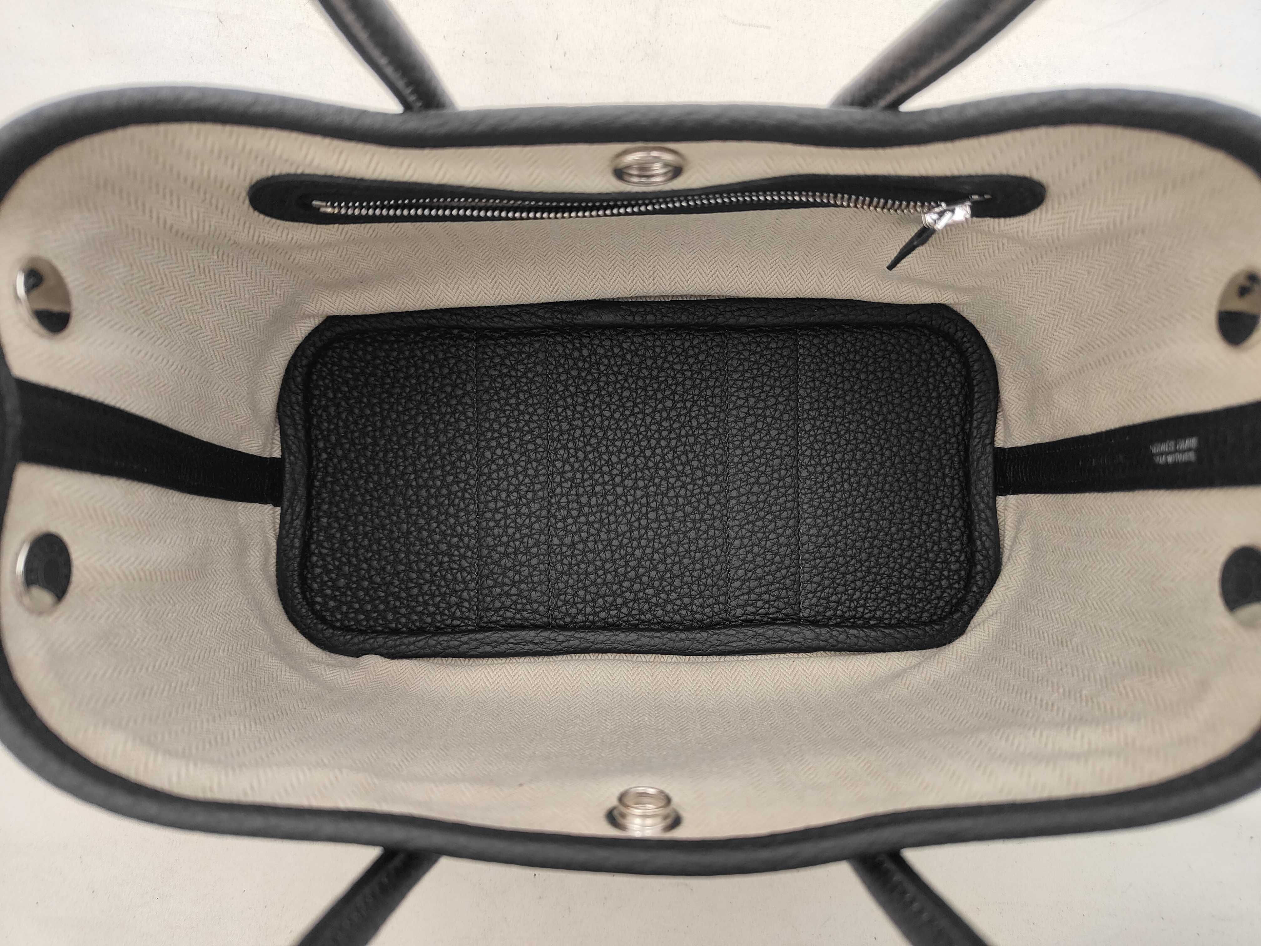 Neo Garden 23 Negonda (full leather) black tote bag with G stamp. — view 8