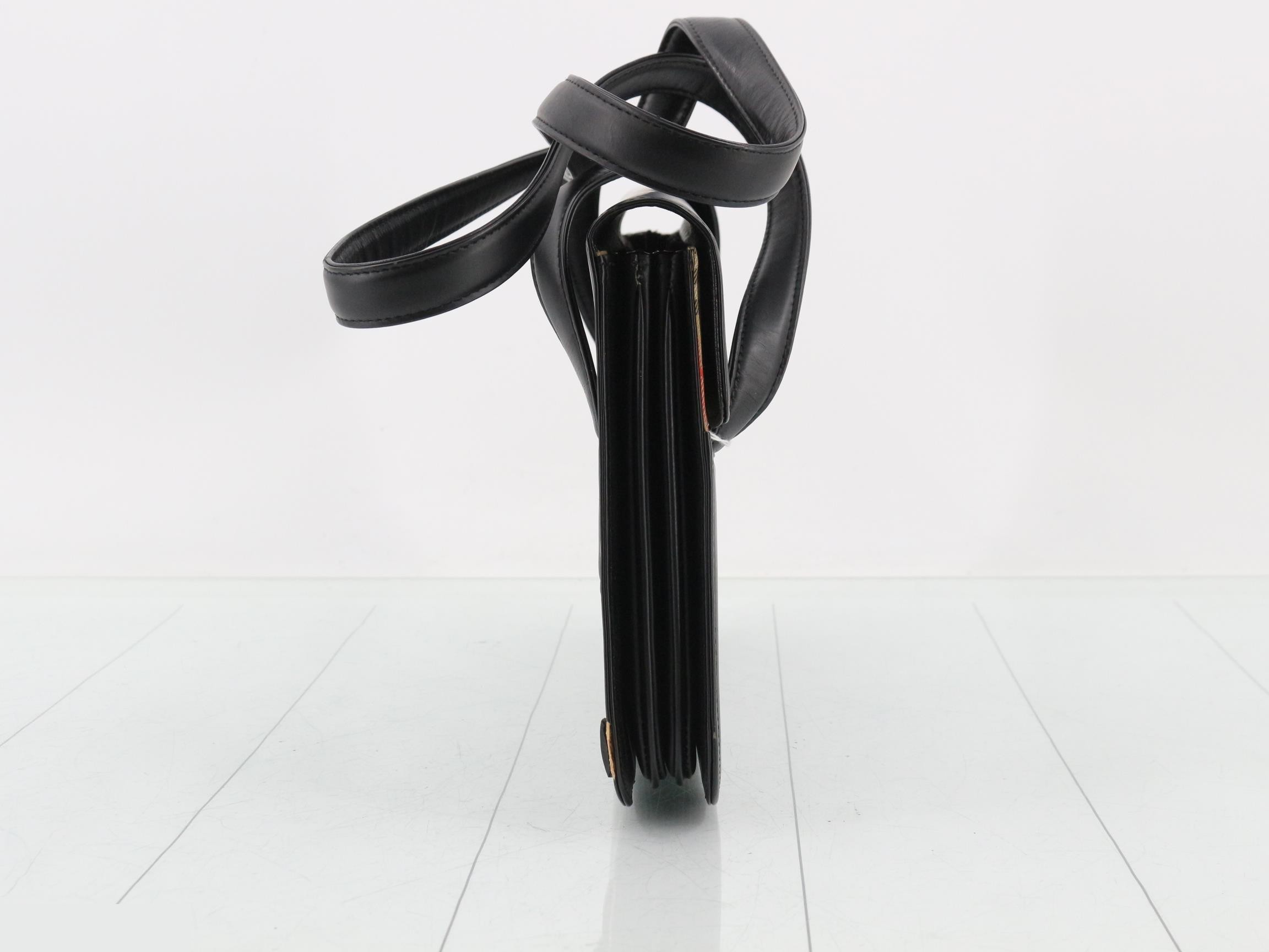 shoulder bag — view 4