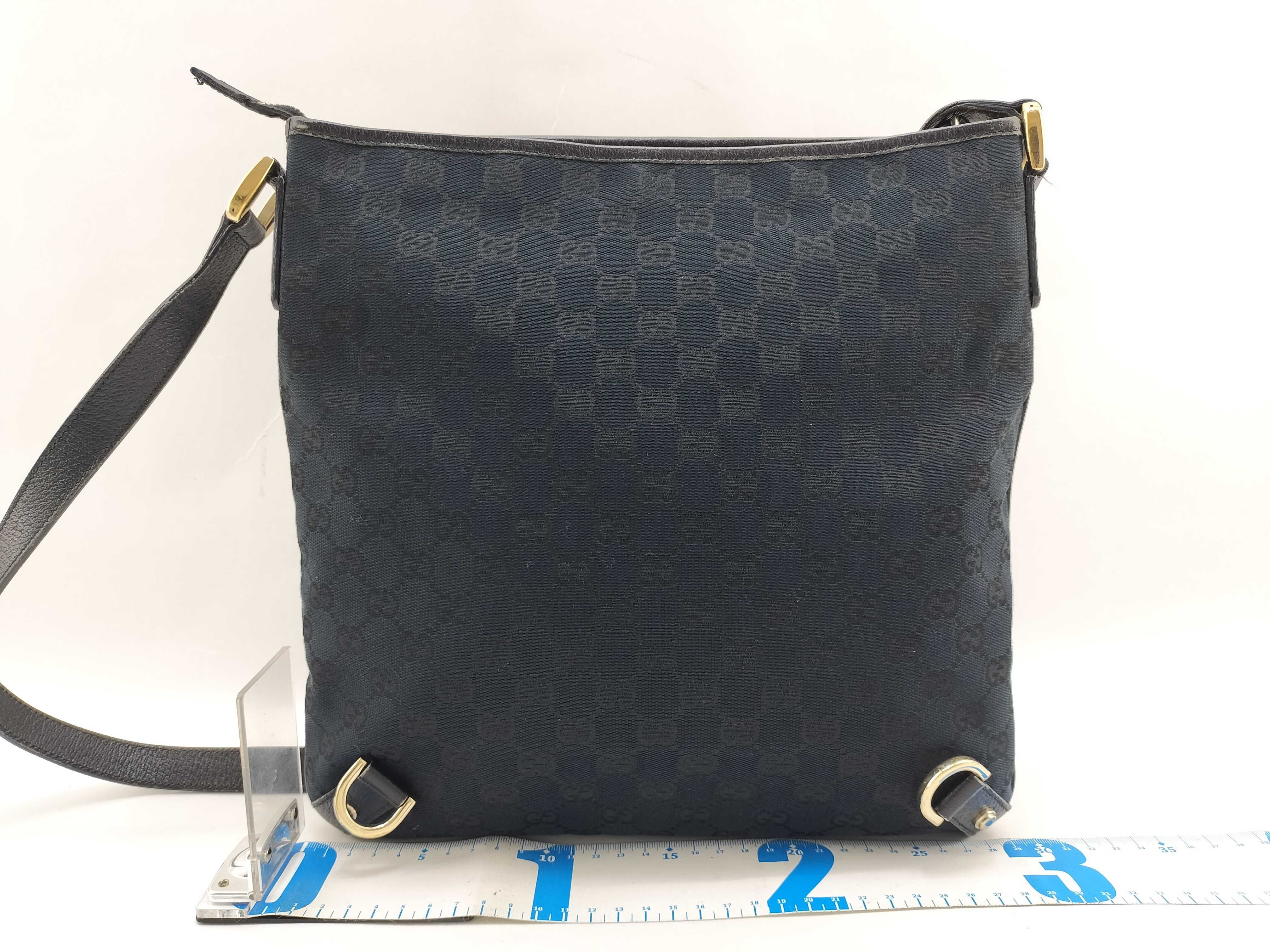 GG Canvas Shoulder Bag, Abbey Black GG Canvas 131326 Shoulder Bag — view 2