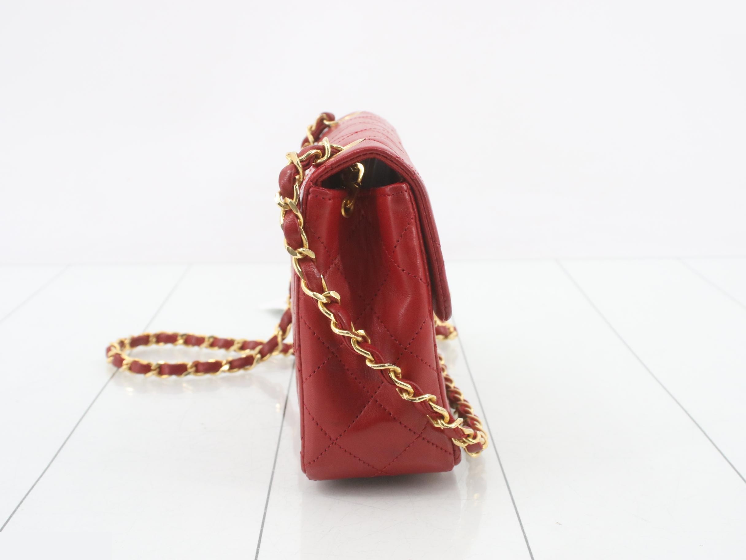 Mini Mat Lamb Chain Shoulder Bag (with sticker card) — view 4
