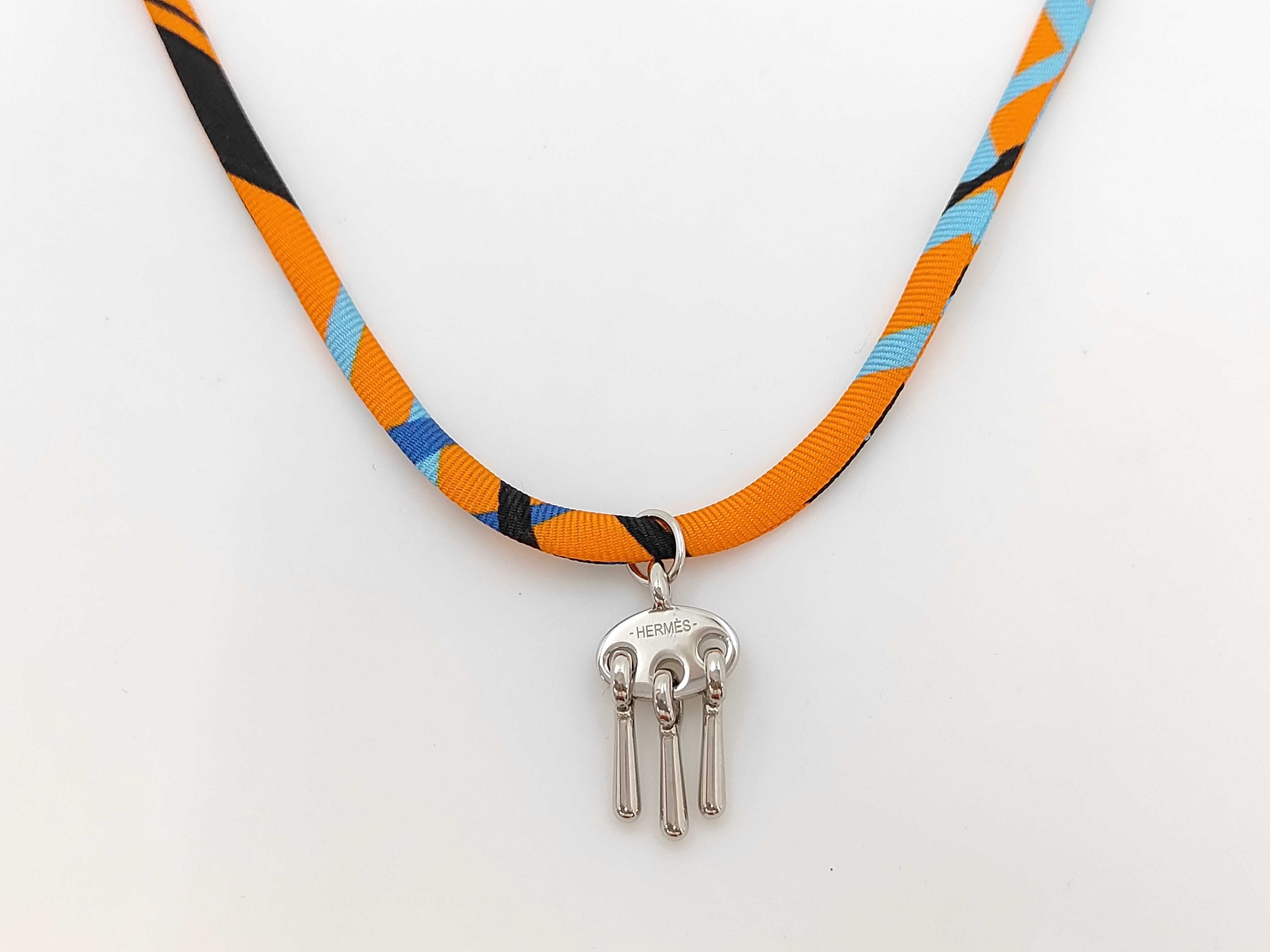 Tourbillon Necklace — view 2