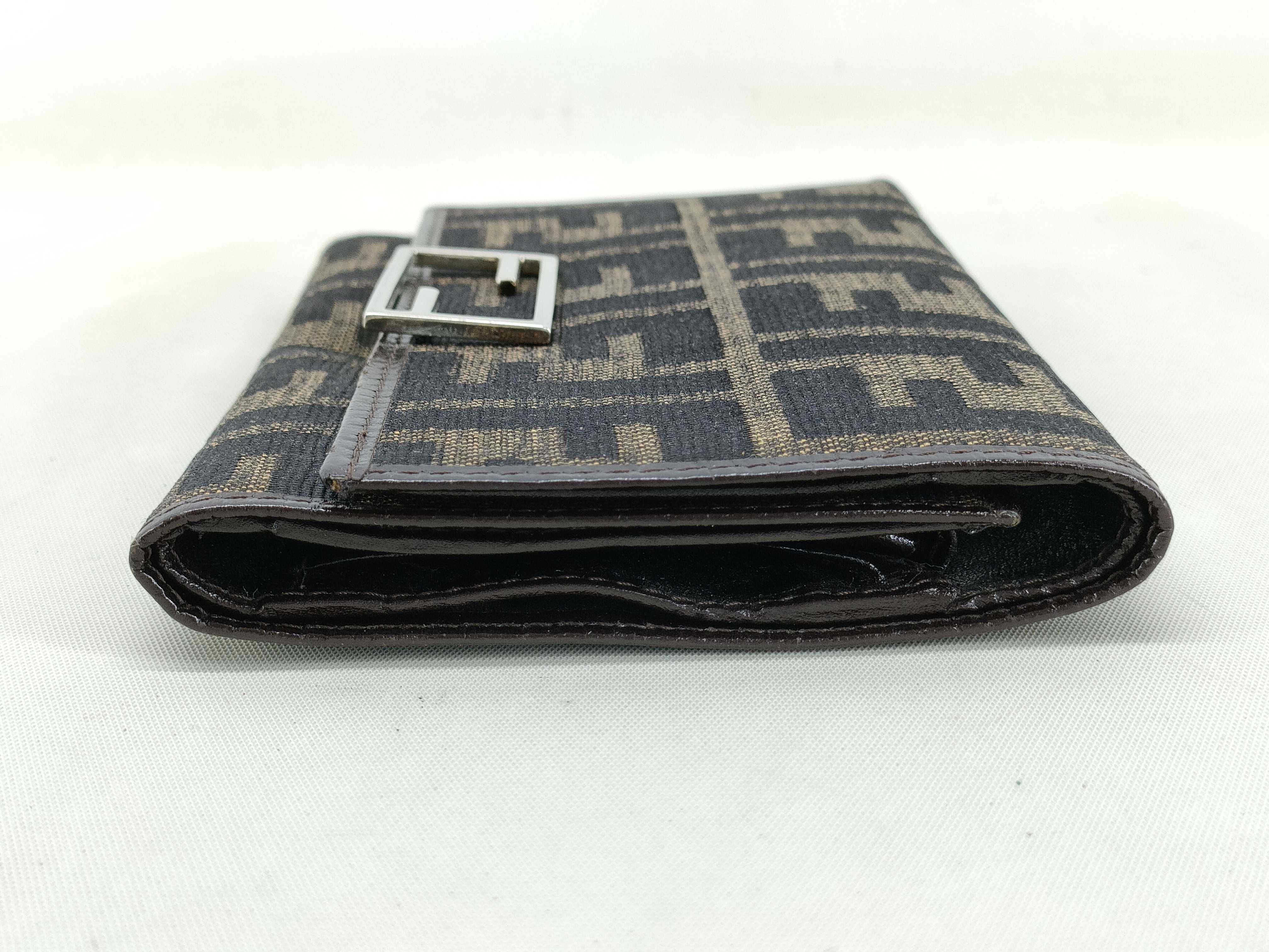 Zucca pattern trifold wallet, brown tones, canvas leather, silver hardware. (Item No. 07 15829 991) — view 5
