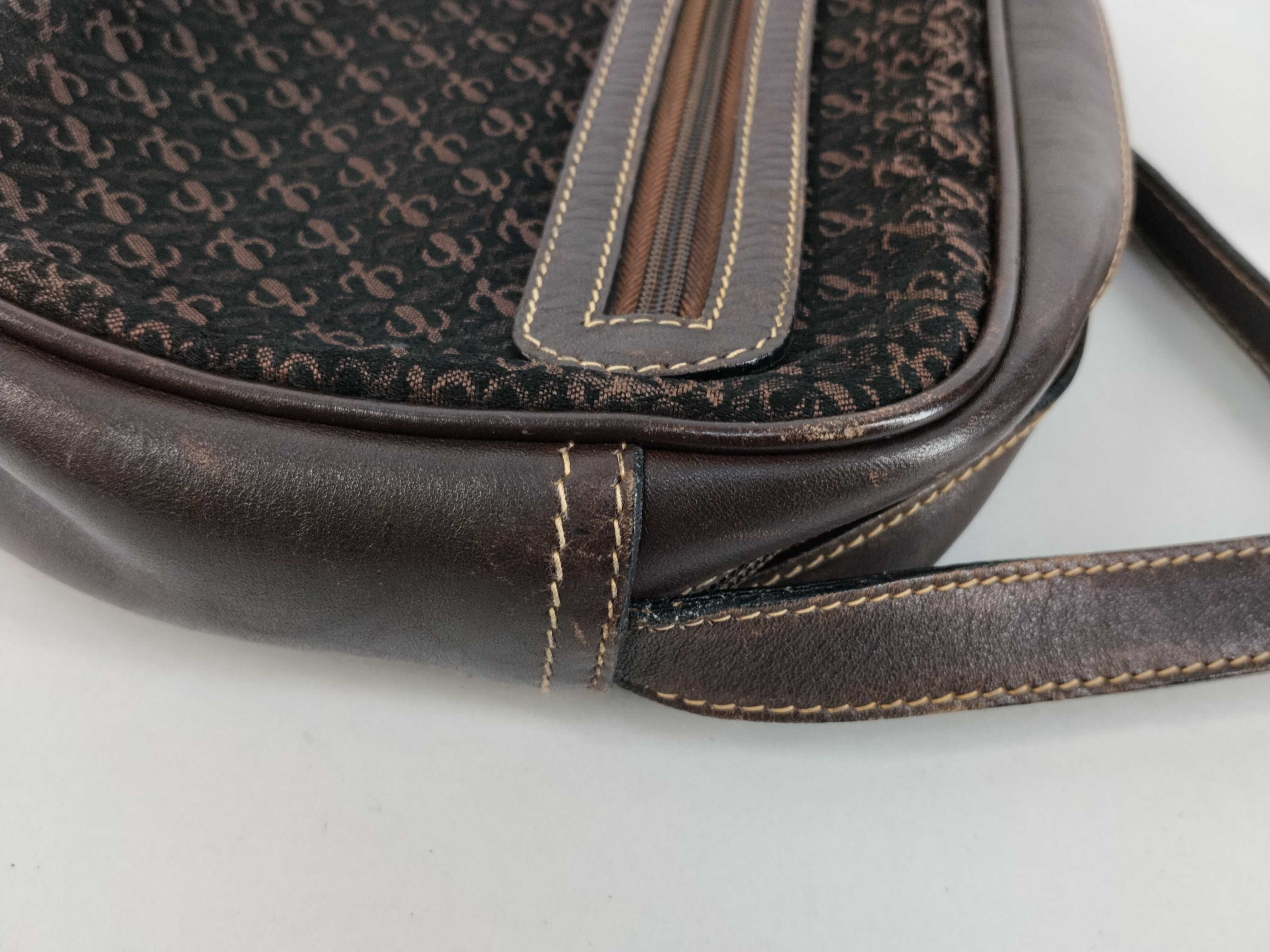 shoulder bag, Anagram pattern, black shoulder bag — view 5