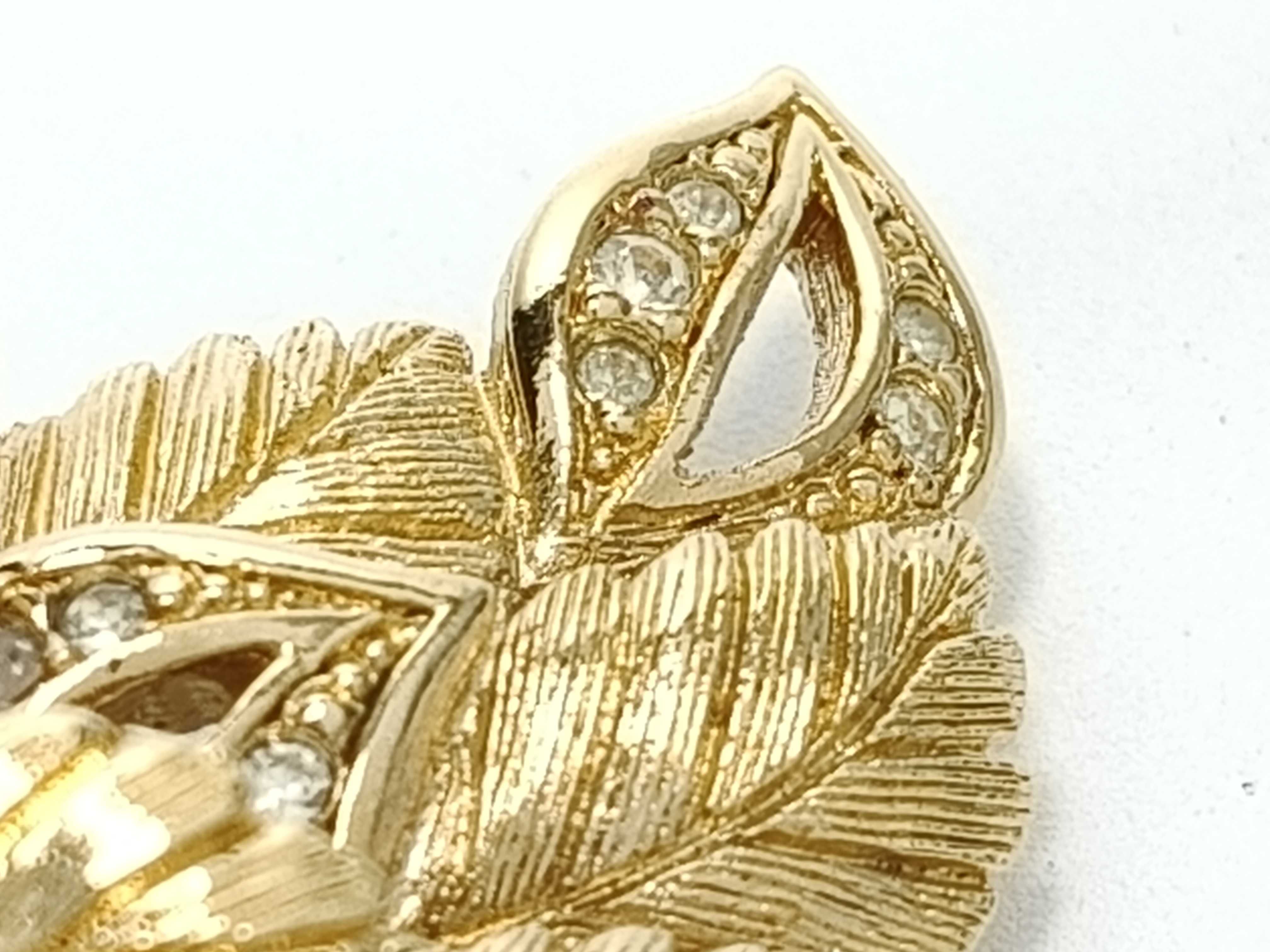 Flower Motif Brooch — view 8