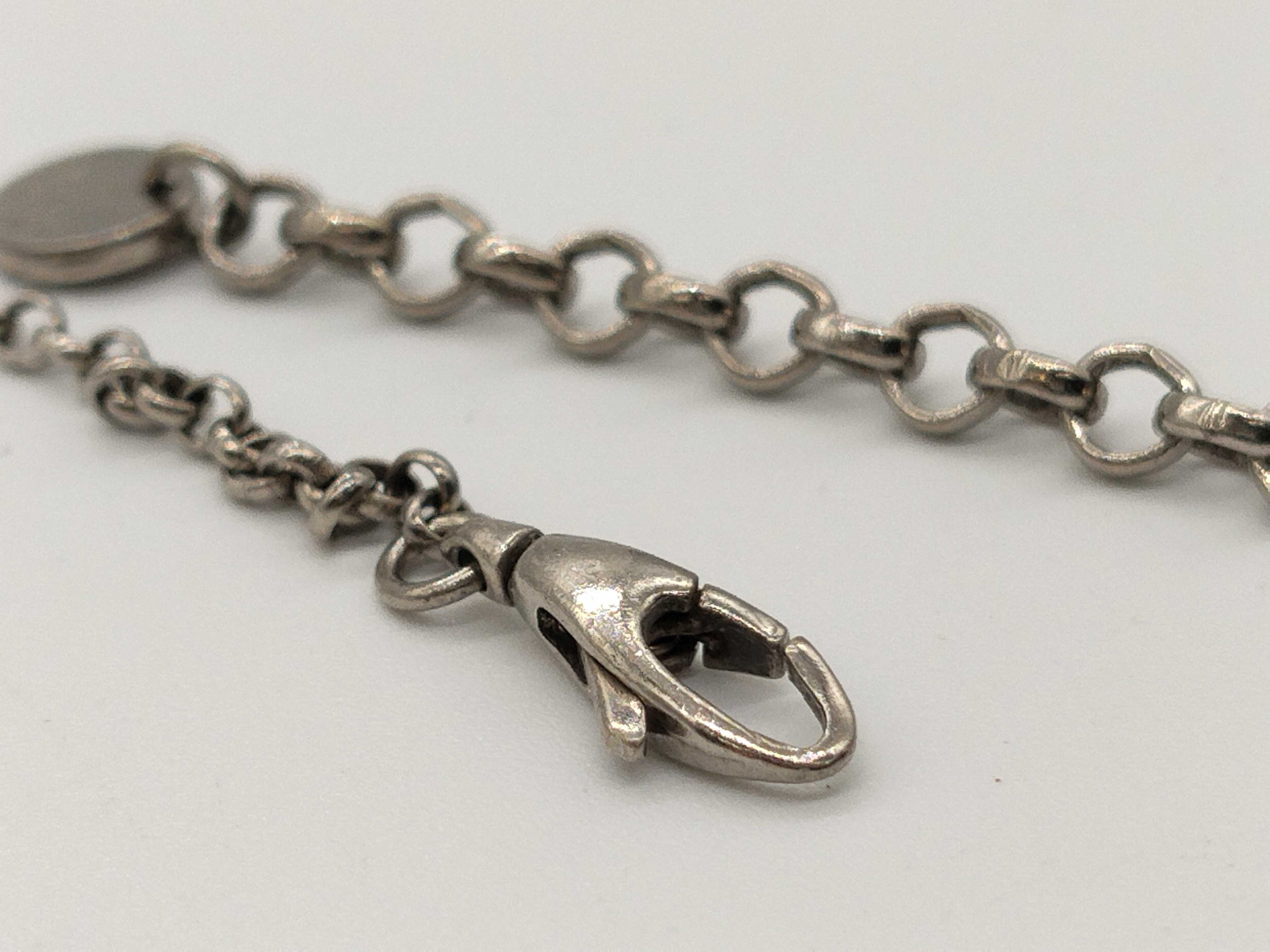 Interlocking G logo arabesque leaf sterling silver (925) necklace. — view 4