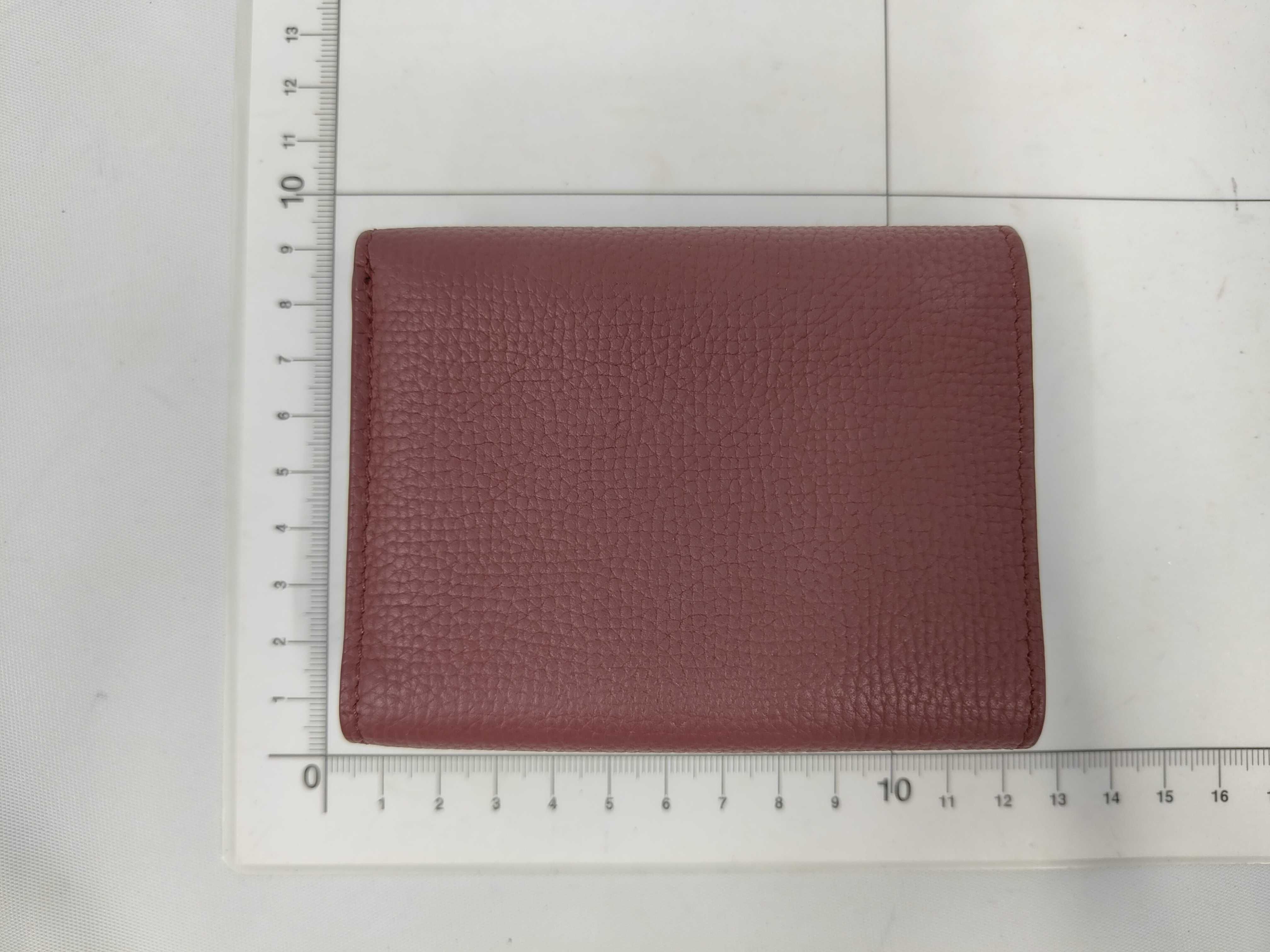 Anagram Wallet — view 2