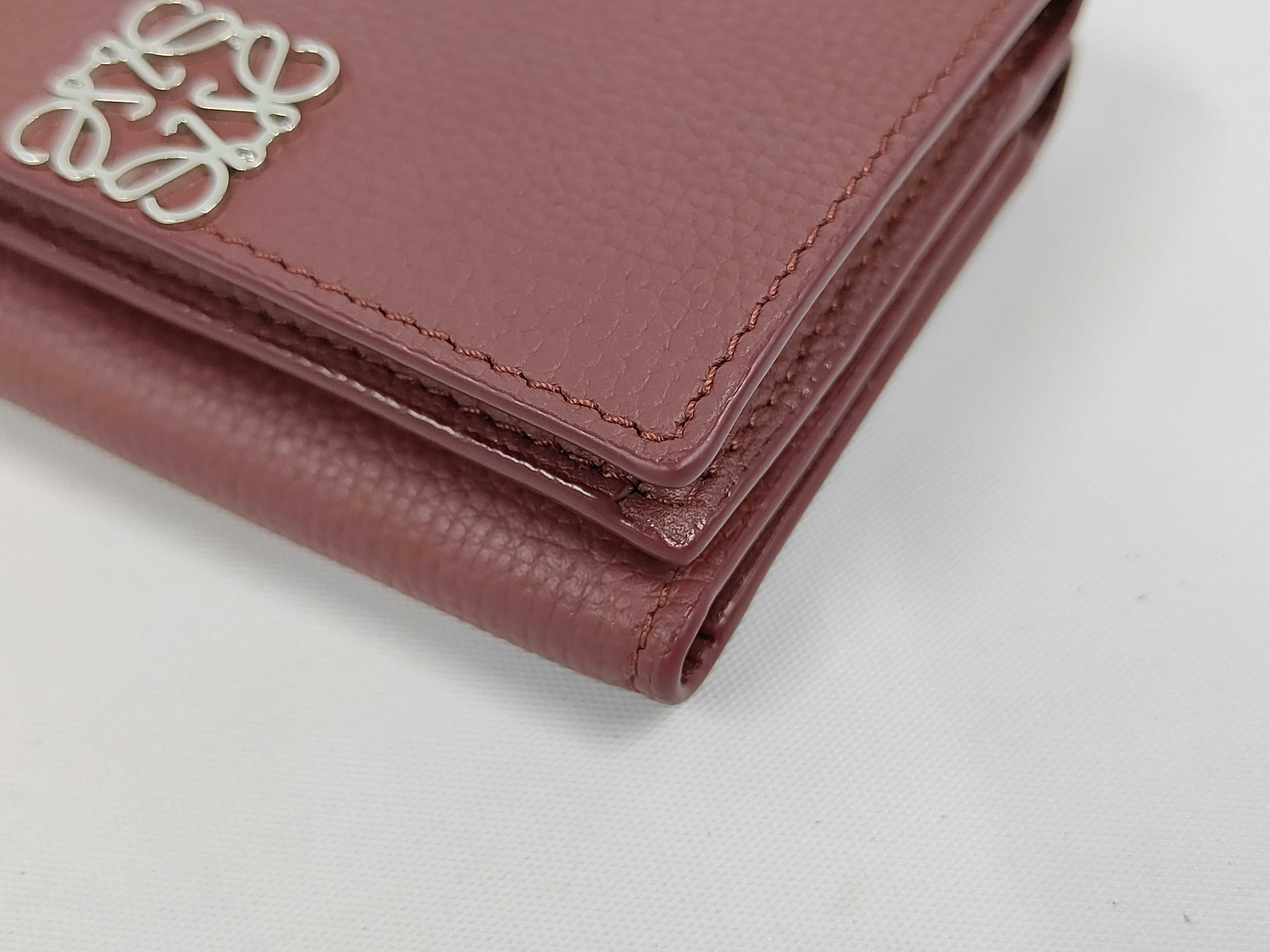 Anagram Wallet — view 4