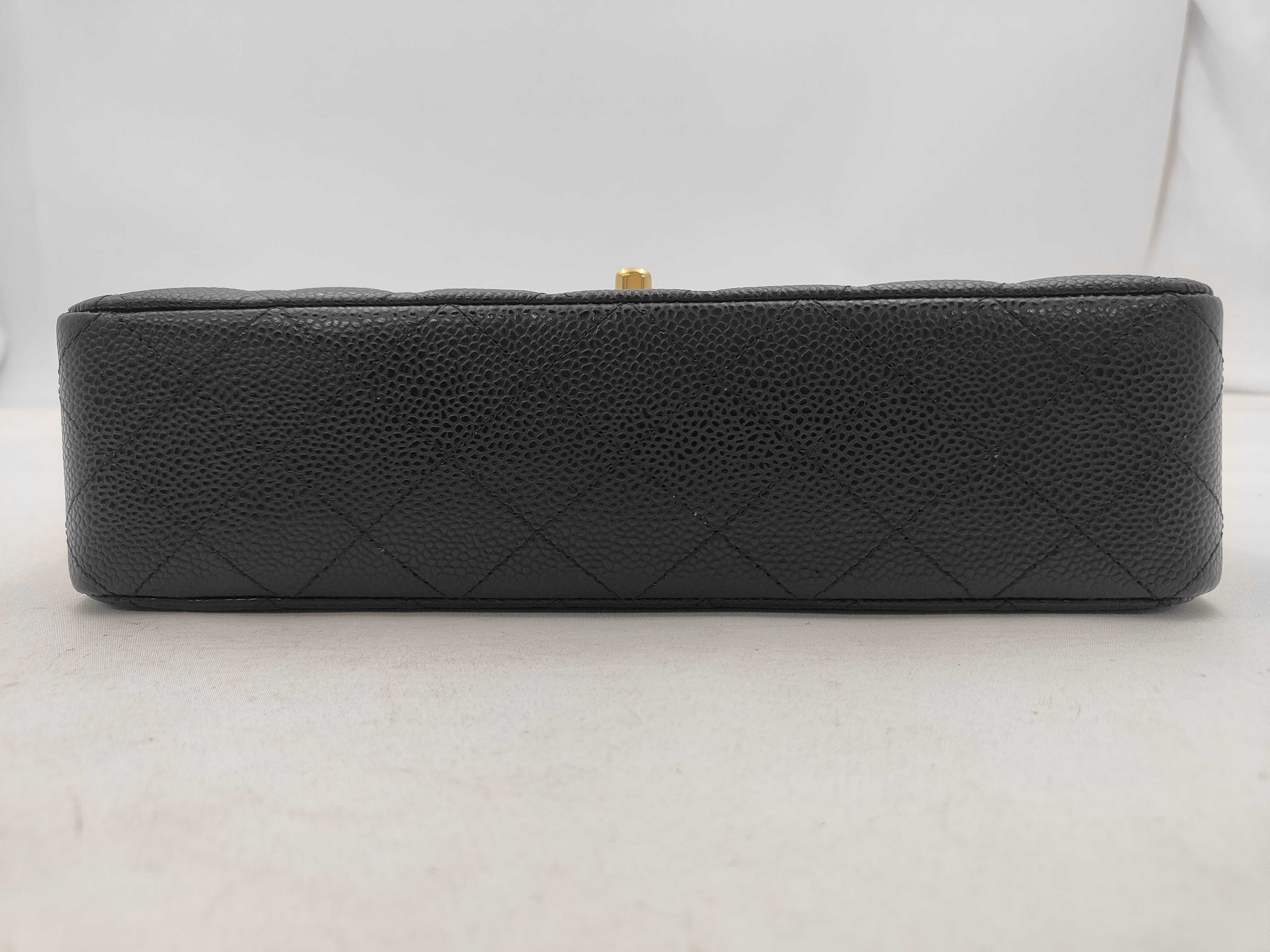 Matelassé 25 Double Flap Chain Shoulder Bag, Caviar Leather, Black Shoulder Bag — view 7