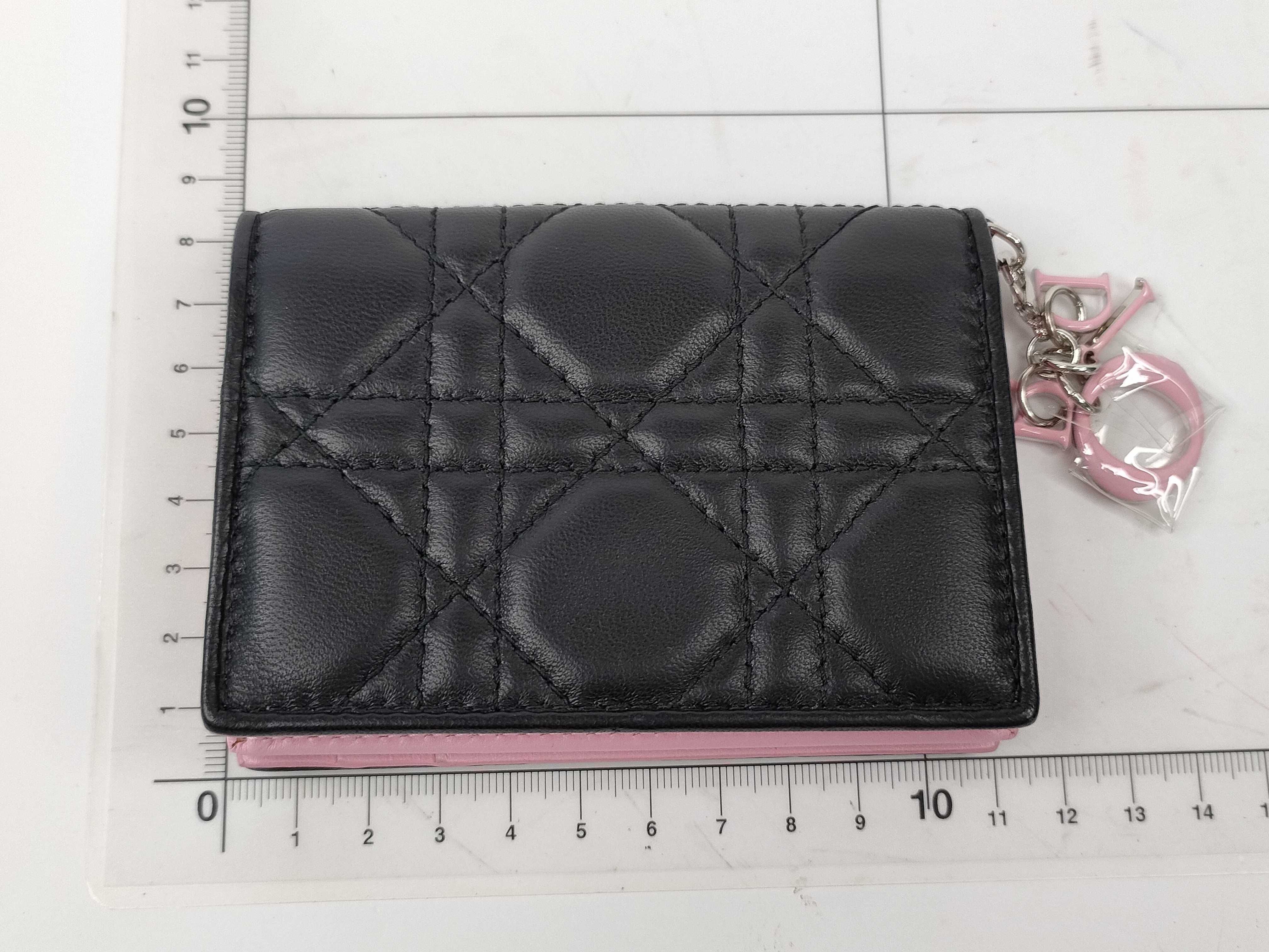 card case, pass case, business card holder — view 2