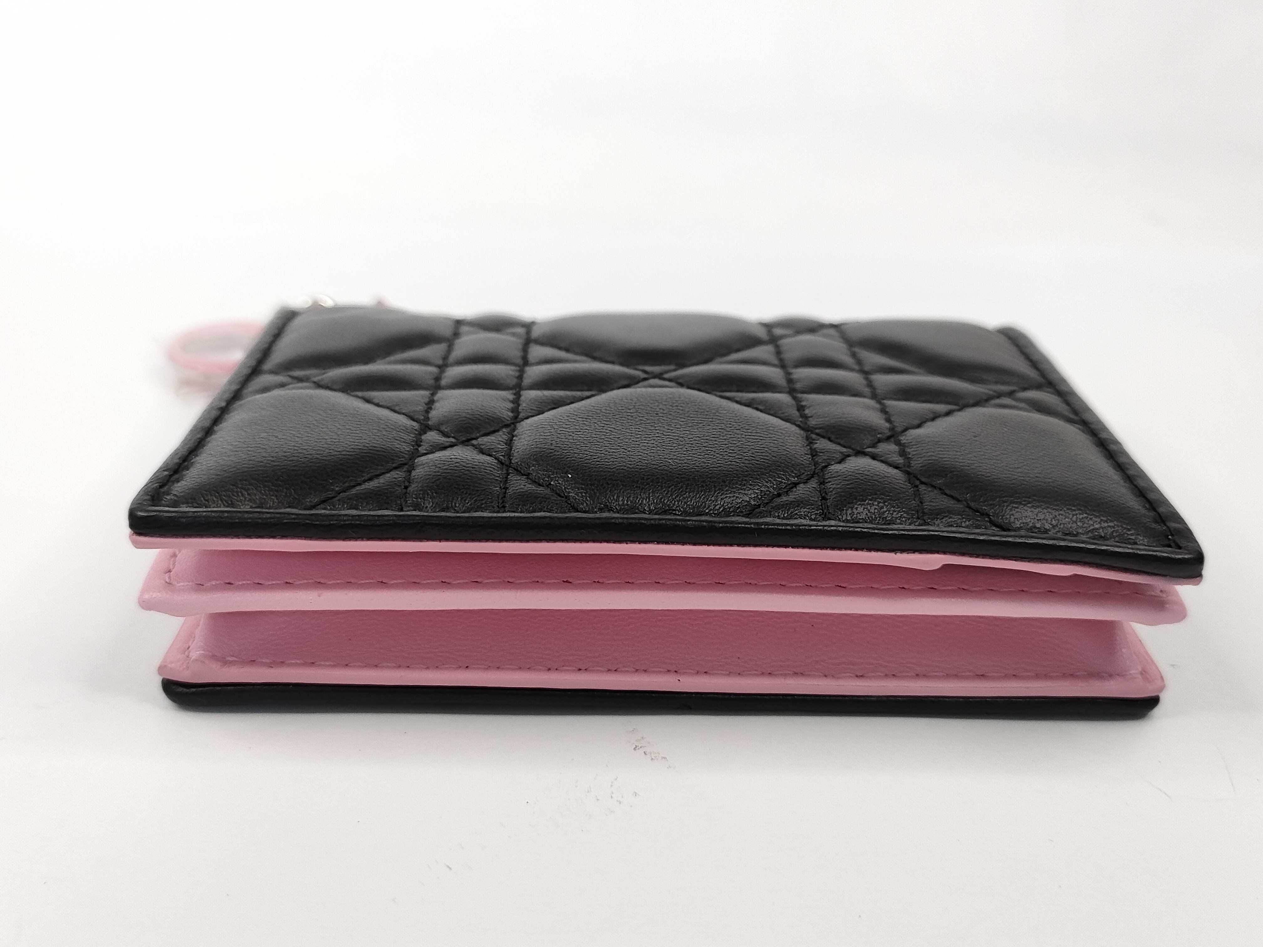 card case, pass case, business card holder — view 4