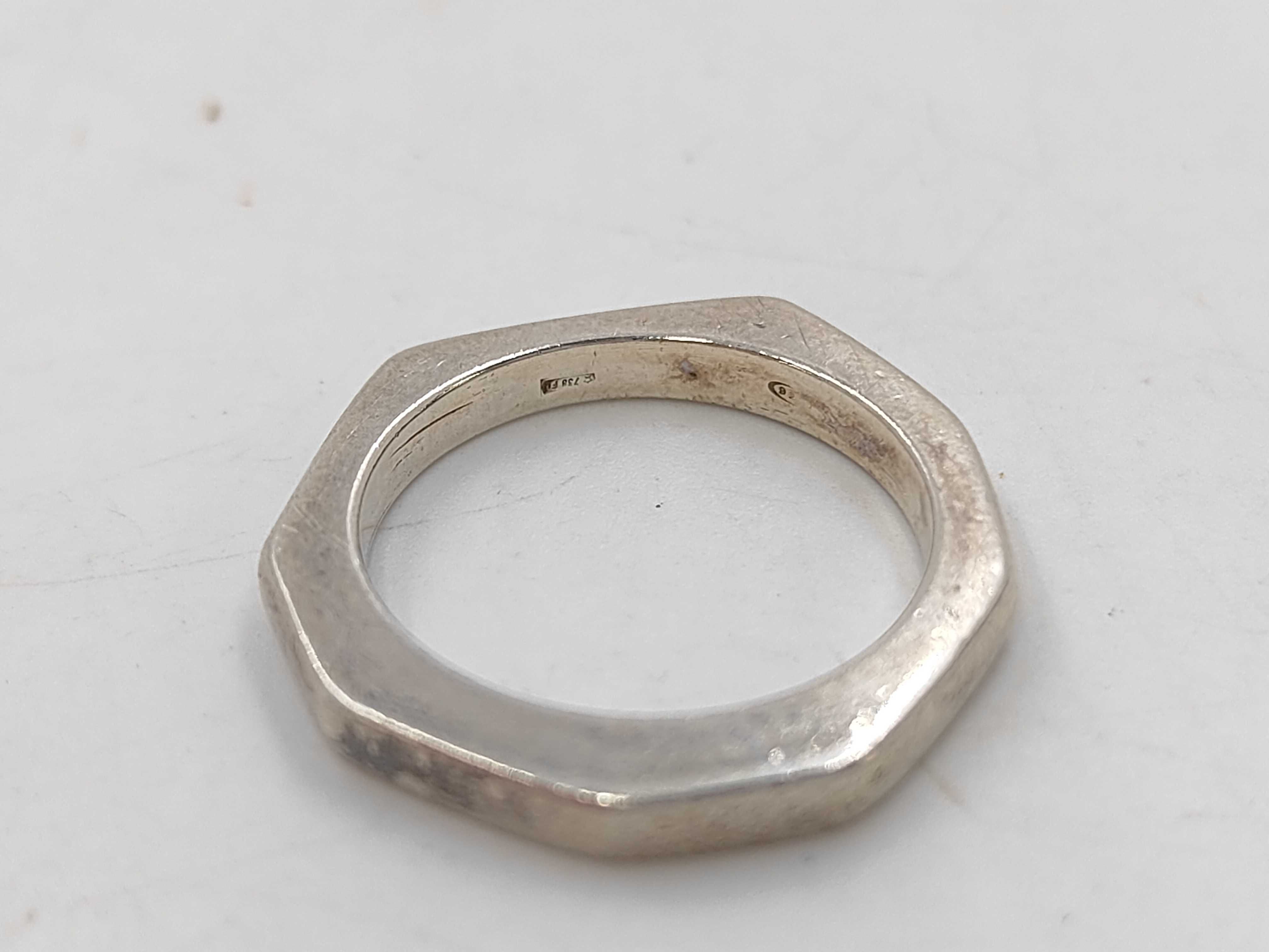 Nut 925 Silver Hexagon Ring — view 3
