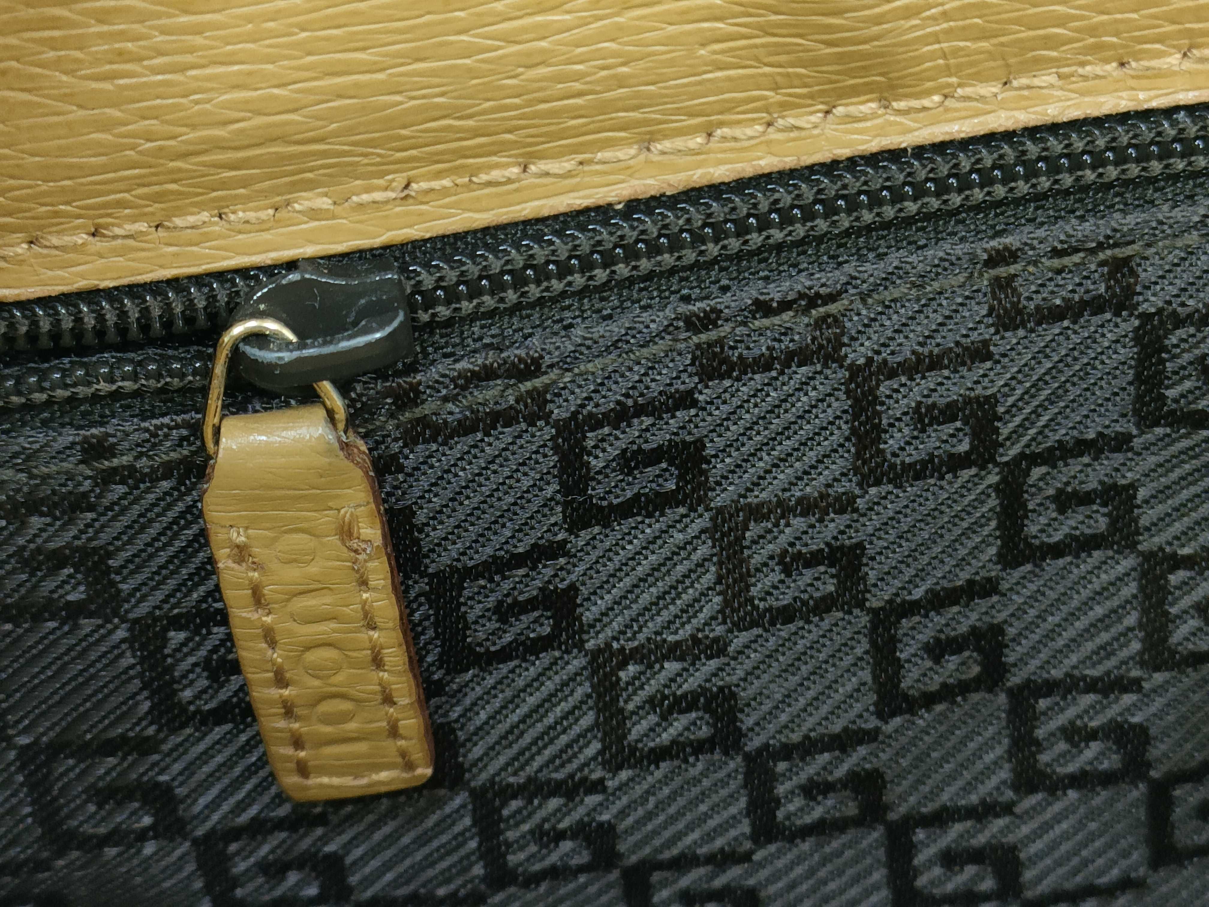 002.1090 Handbag — view 15