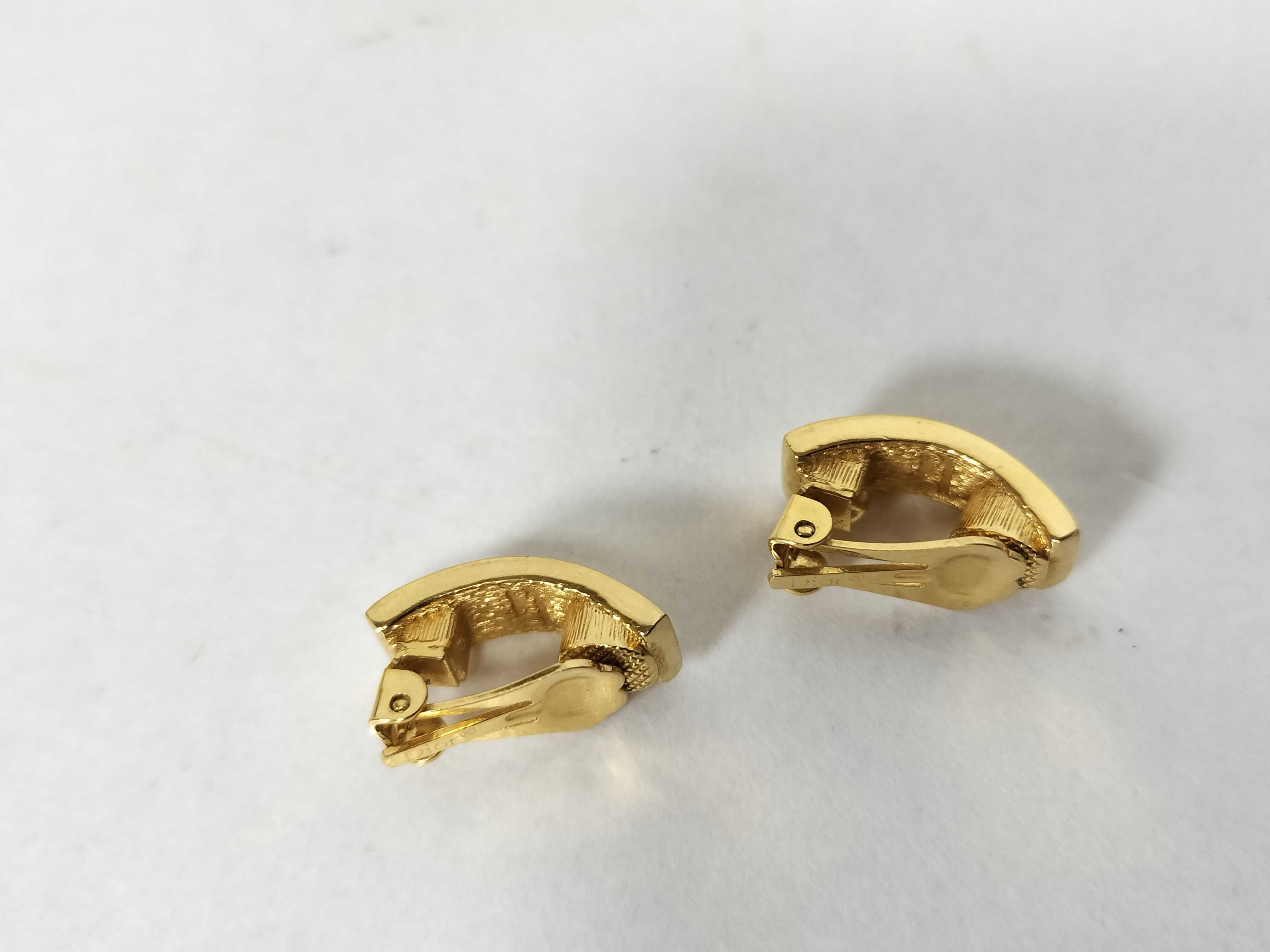 earrings — view 9