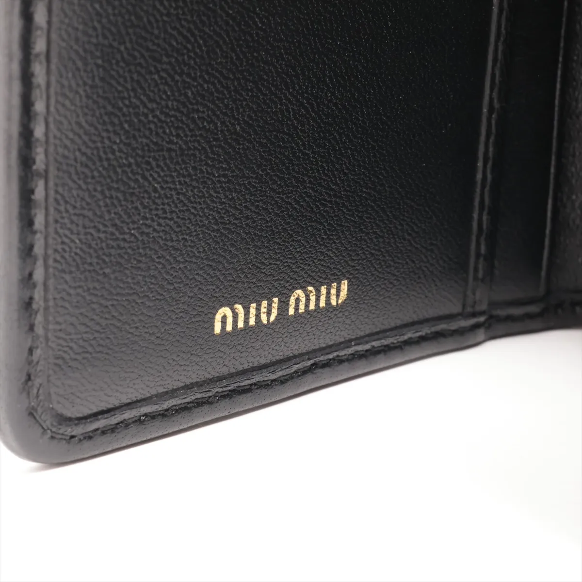Matelasse 5ML225 Leather Compact Wallet Black — view 9