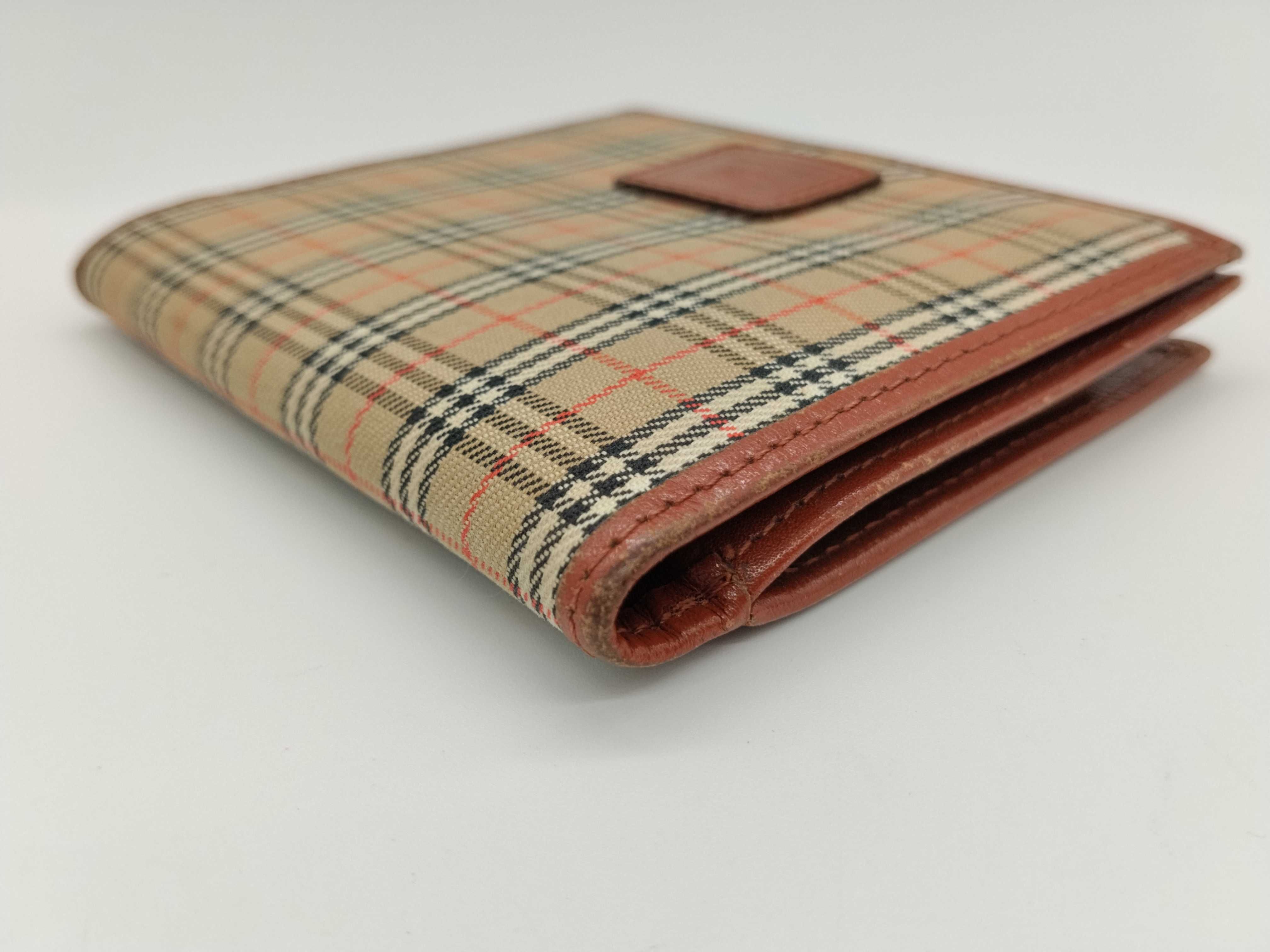 wallet, folding wallet — view 3