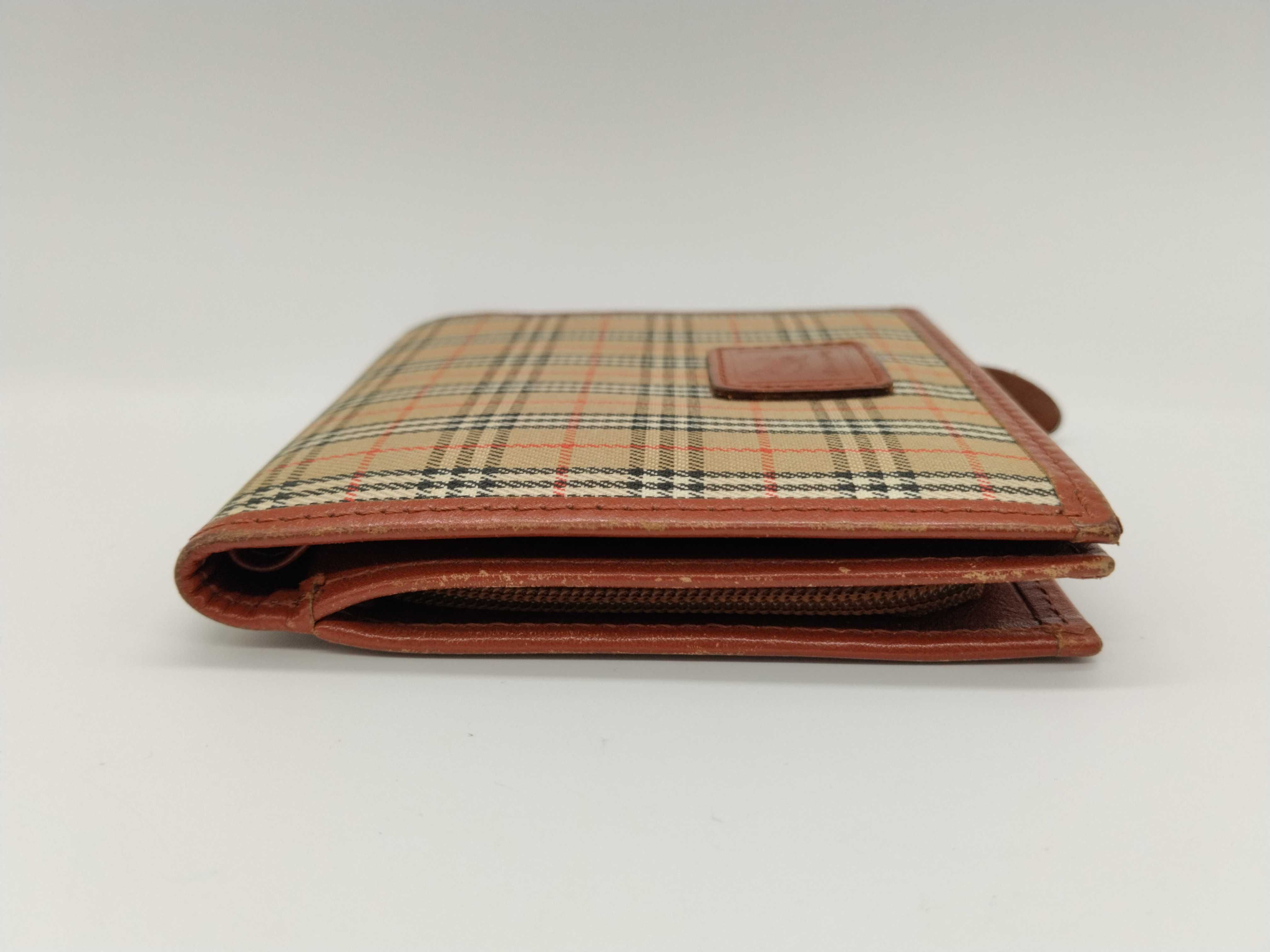 wallet, folding wallet — view 4