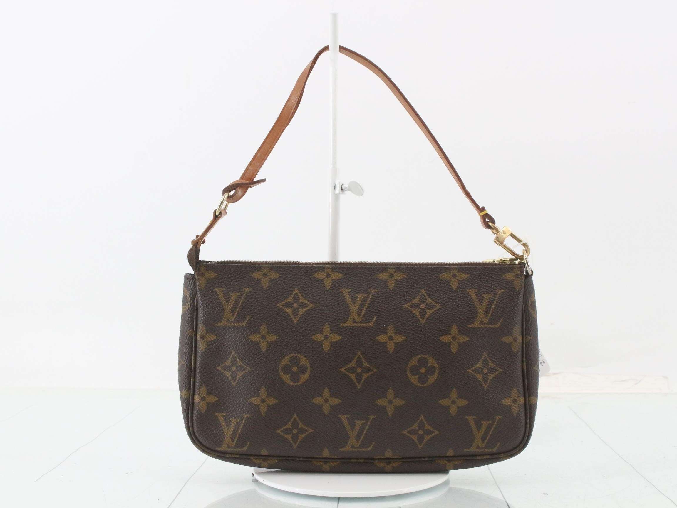 Pochette Accessoires (old model) — view 2