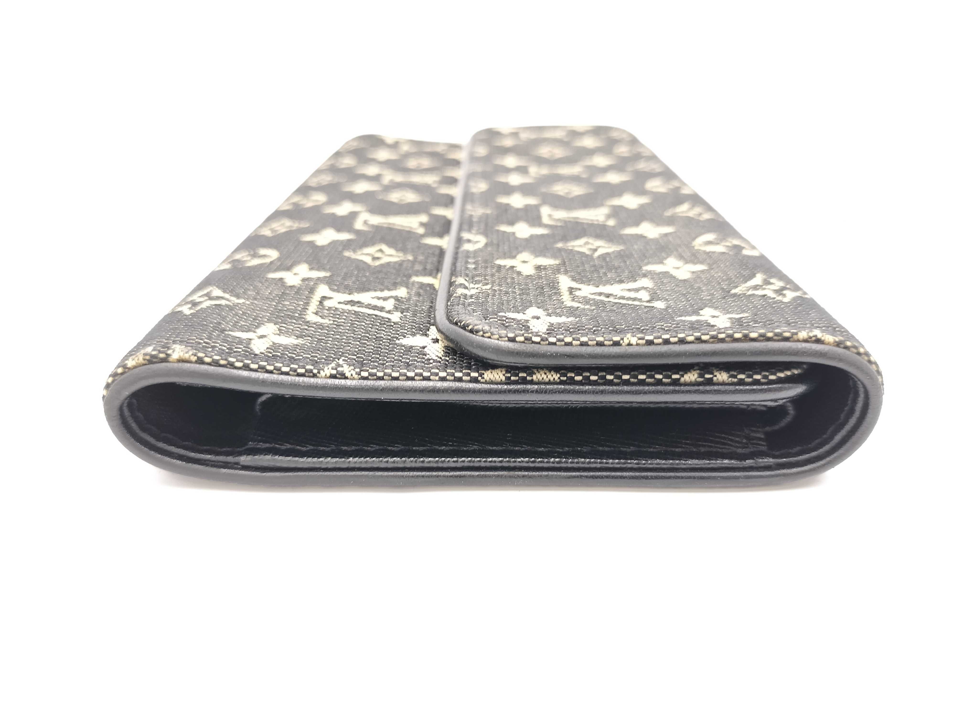 Monogram Mini Portefeuille Tresor International Long Wallet — view 4
