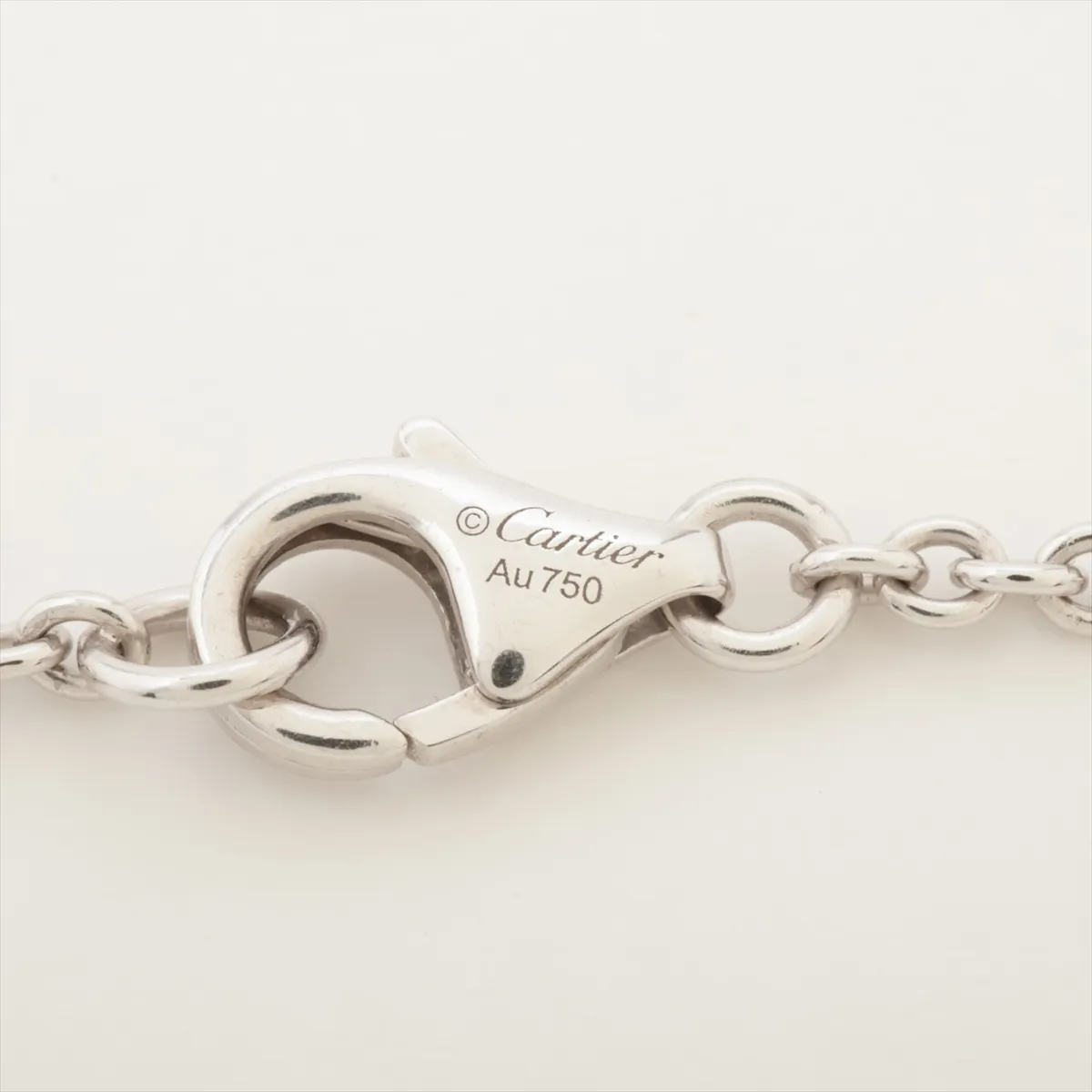 Baby Love Necklace 750(WG) 7.3g MSG688 — view 4