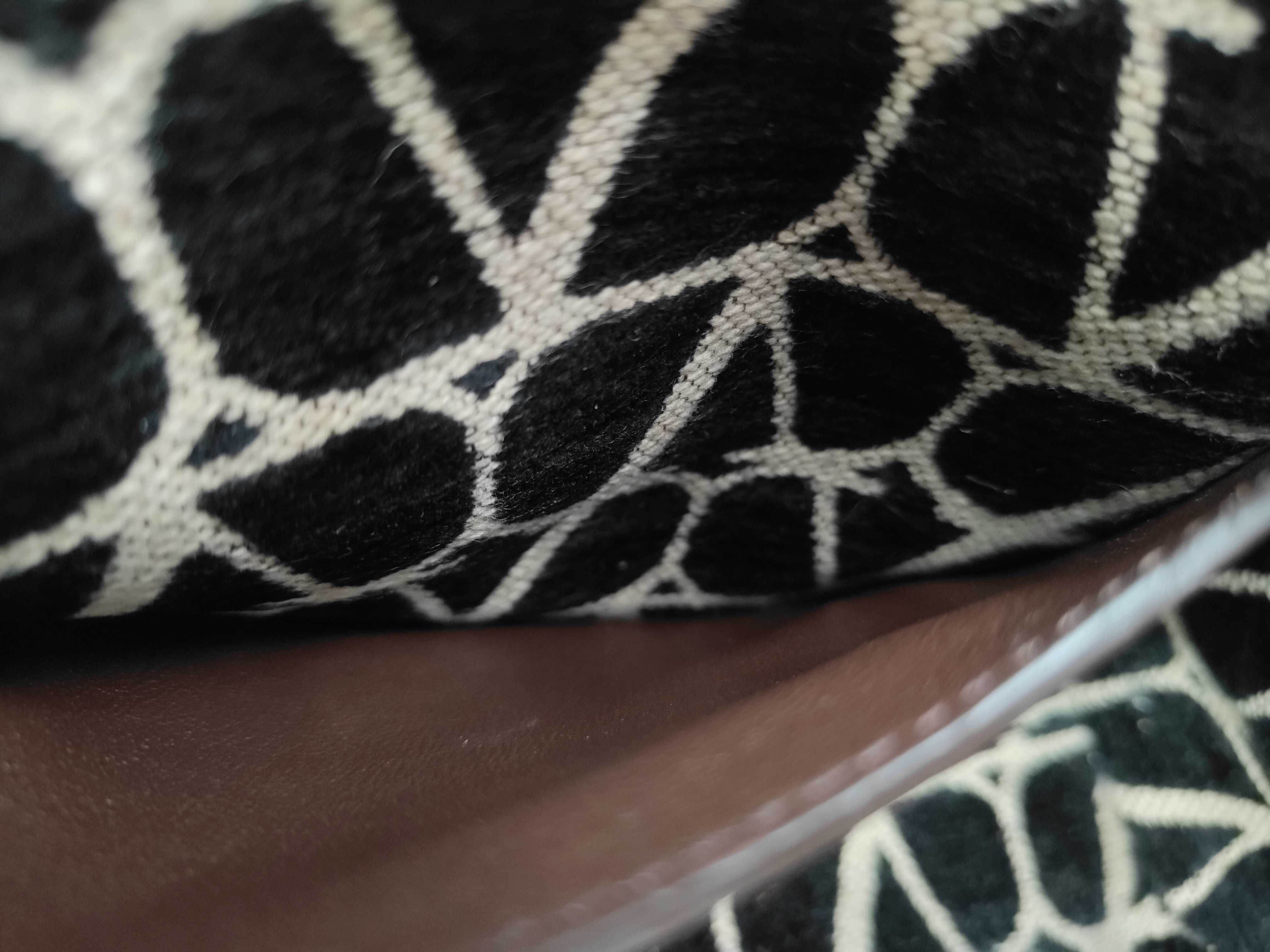 V-logo 2-way brown canvas handbag — view 9