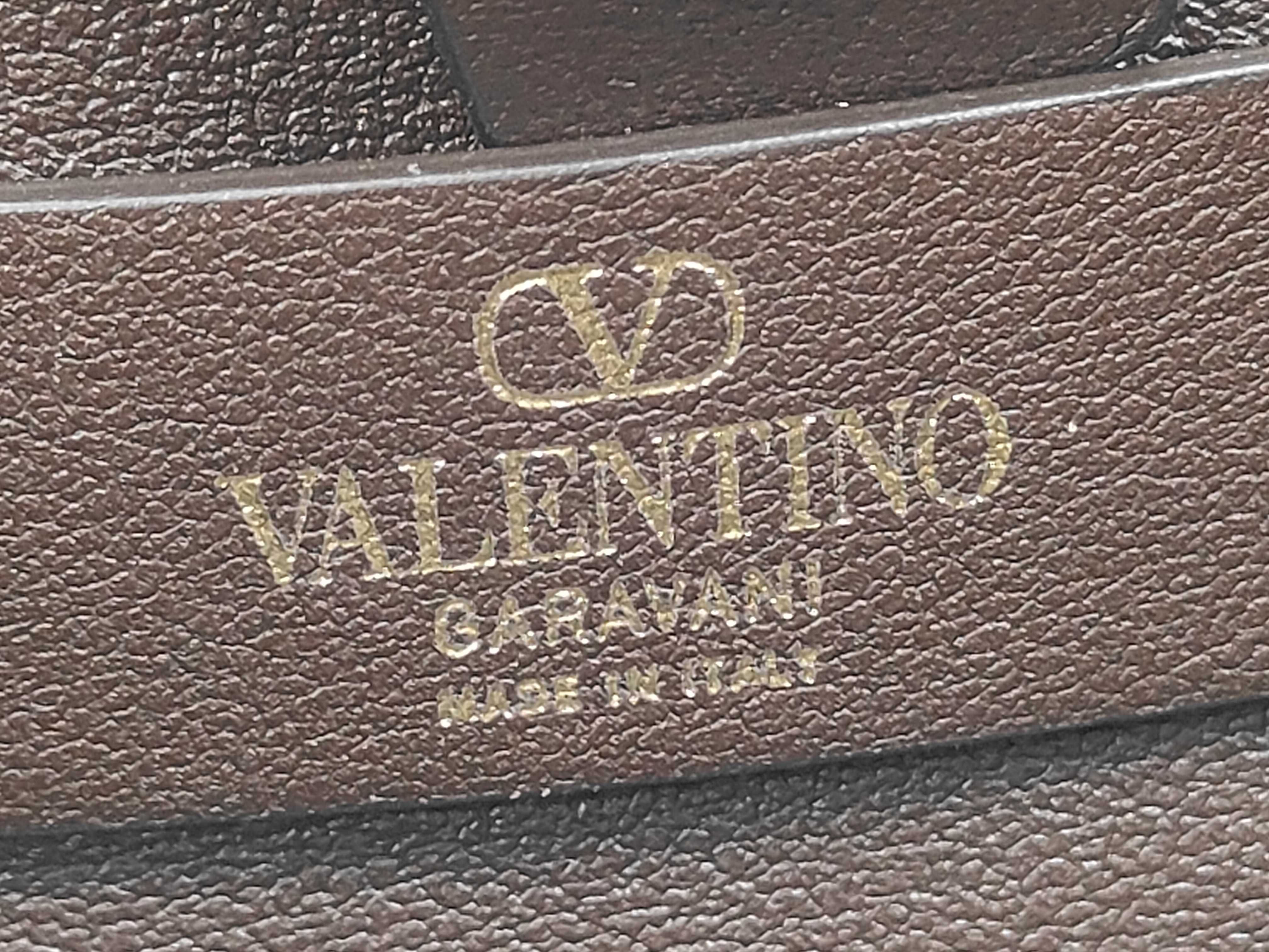 V-logo 2-way brown canvas handbag — view 10